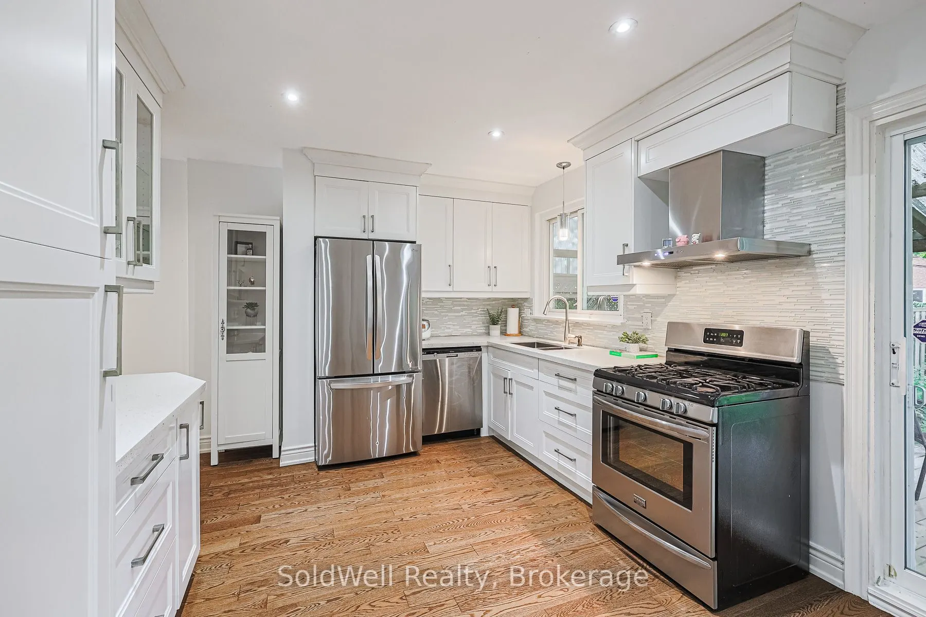 9 Lynedock Crescent