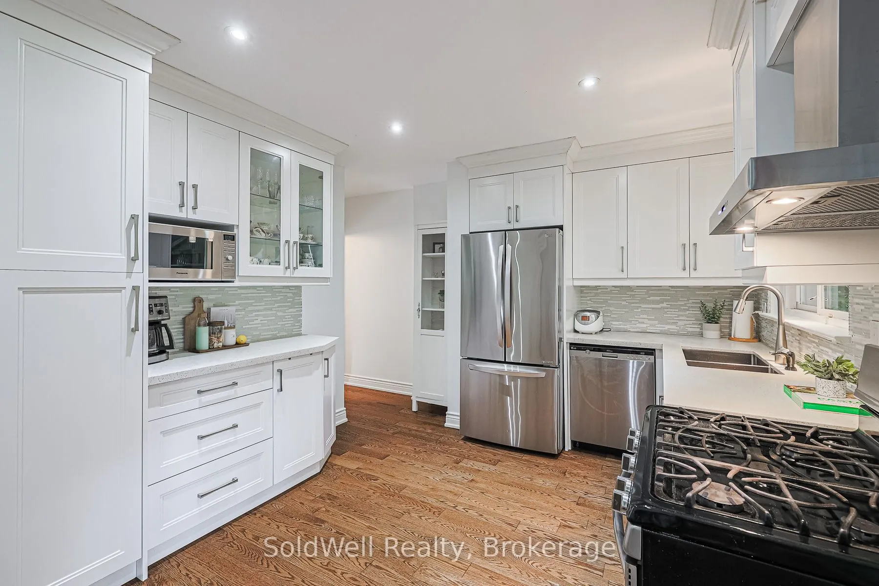 9 Lynedock Crescent