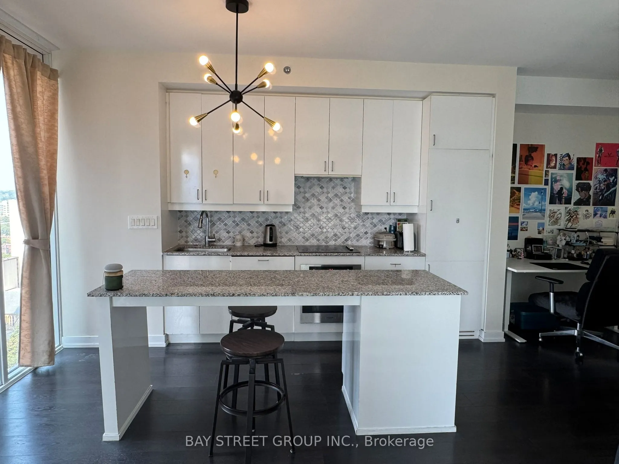 426 University Avenue, #2303