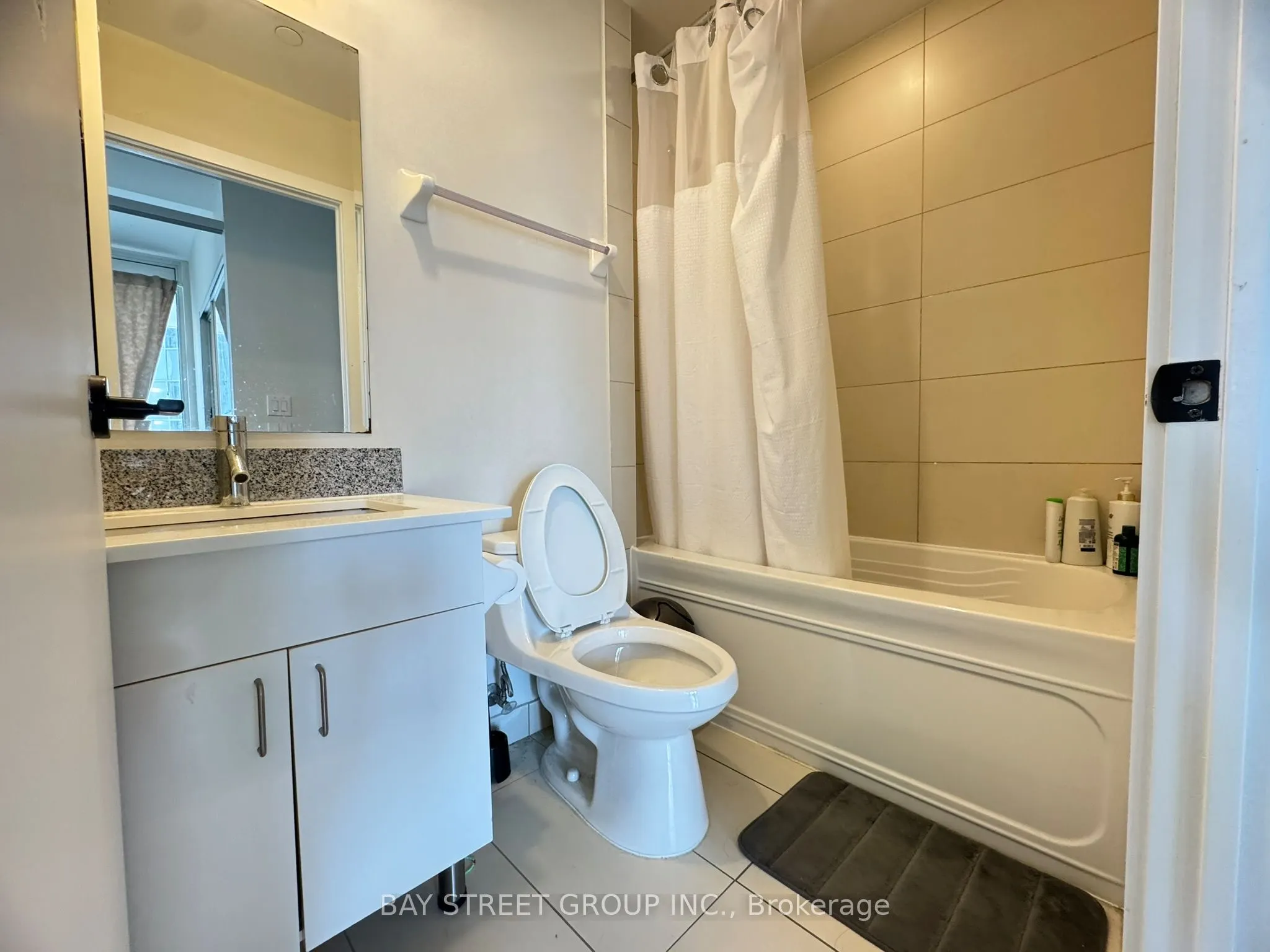 426 University Avenue, #2303