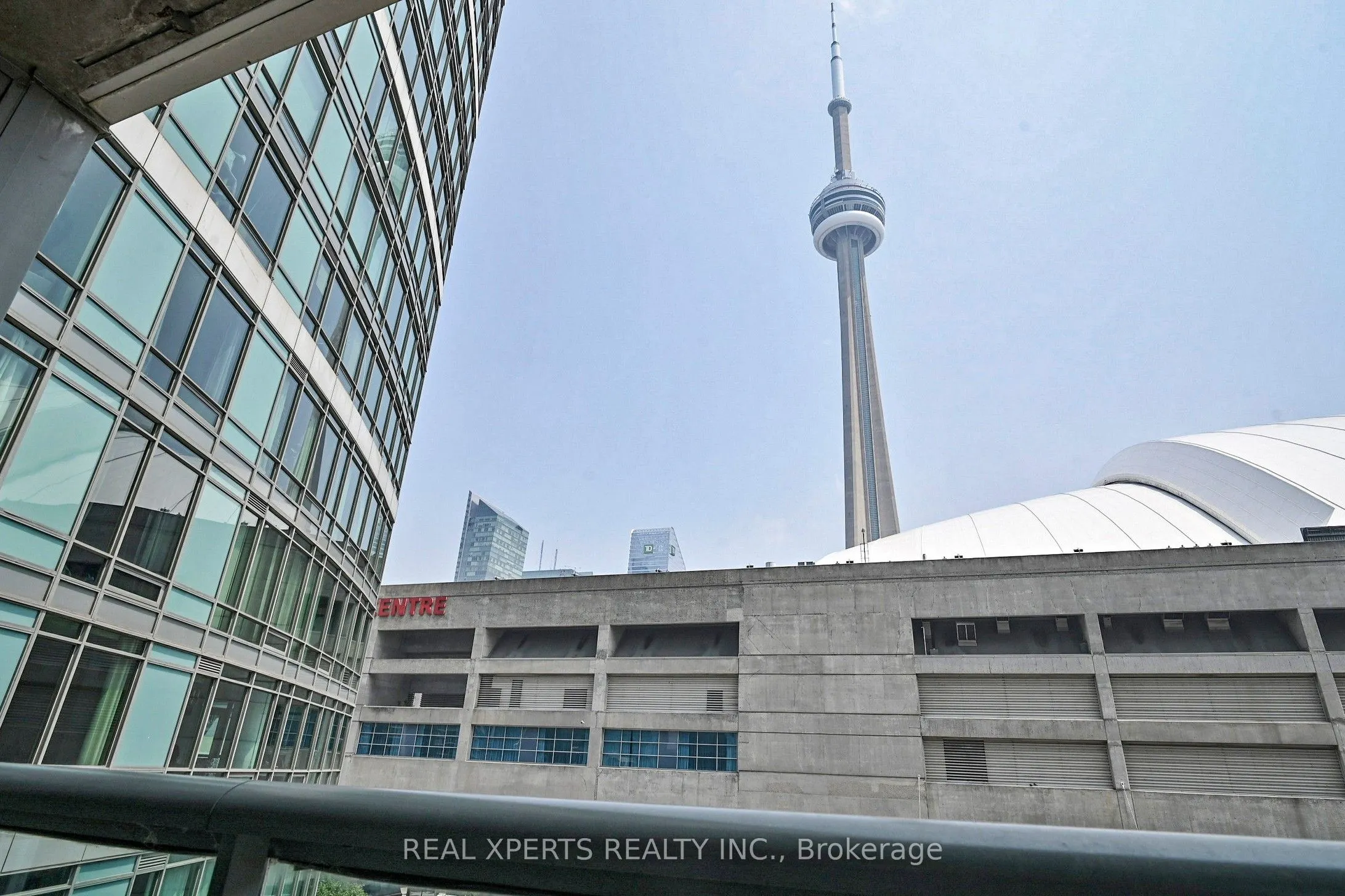 81 Navy Wharf Court, #901