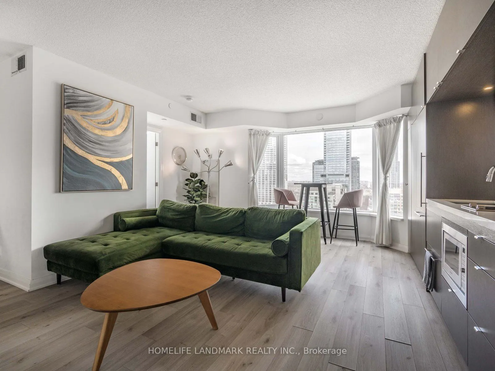 155 Yorkville Avenue, #2504