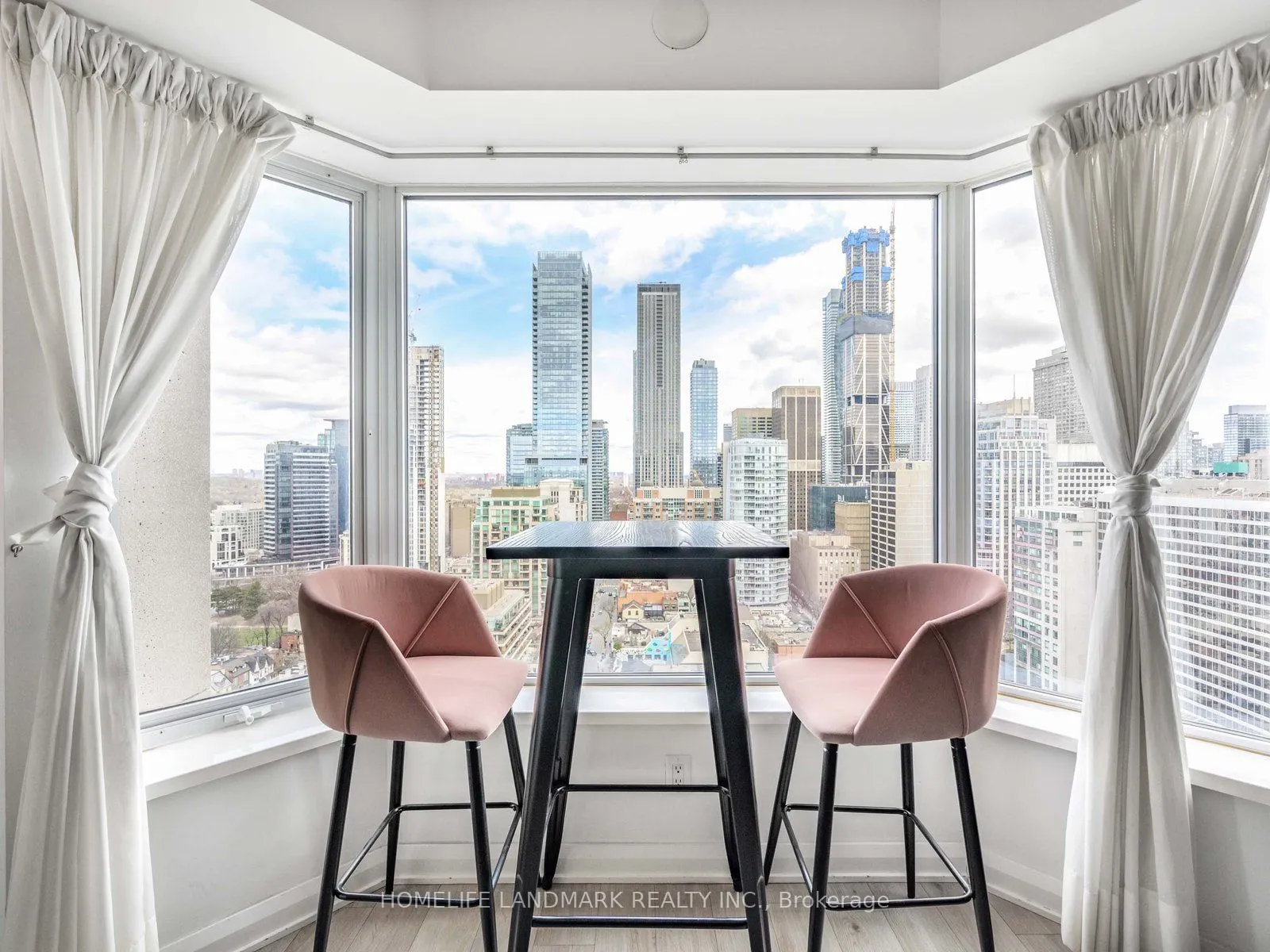 155 Yorkville Avenue, #2504
