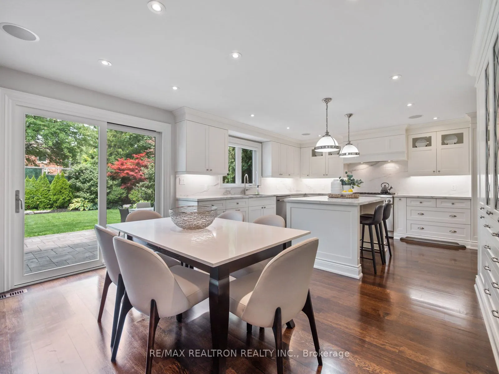 18 Corwin Crescent