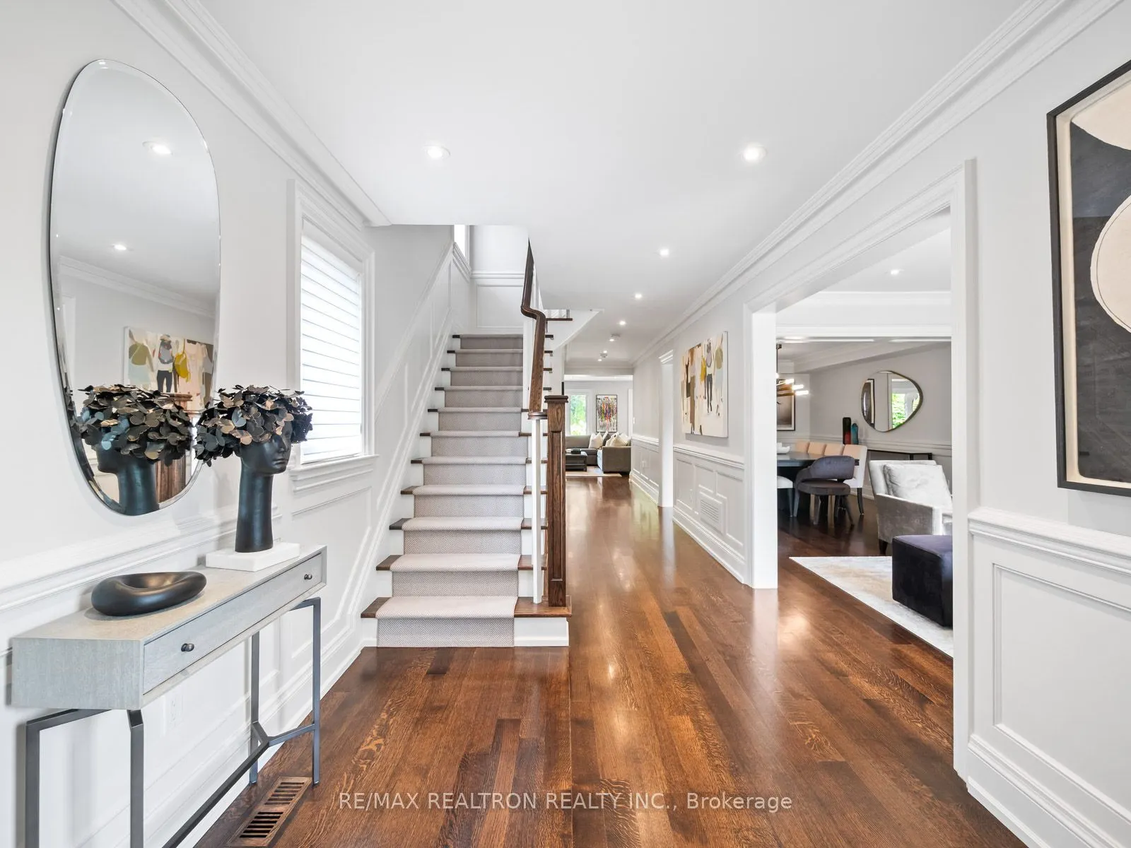 18 Corwin Crescent