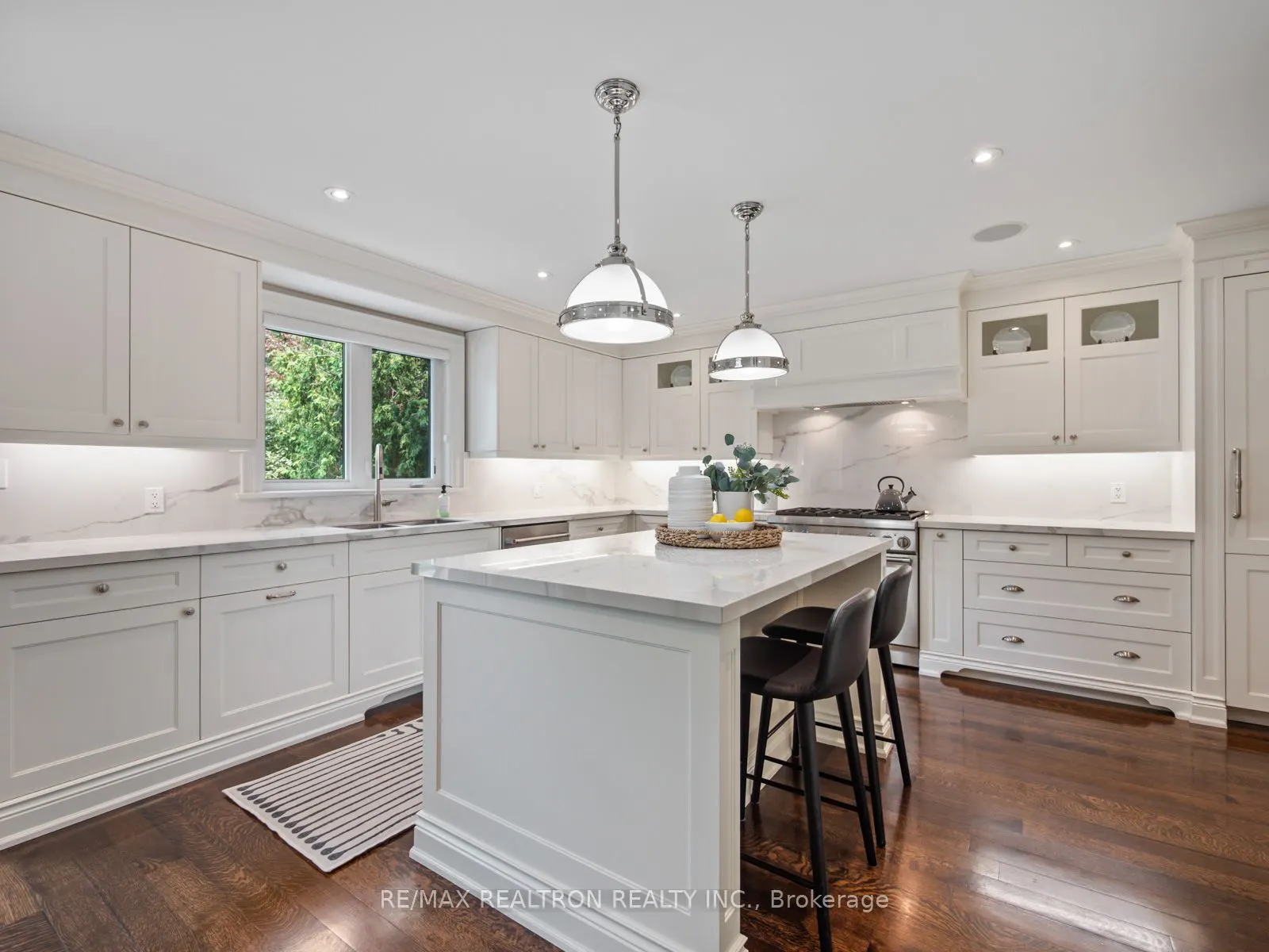 18 Corwin Crescent