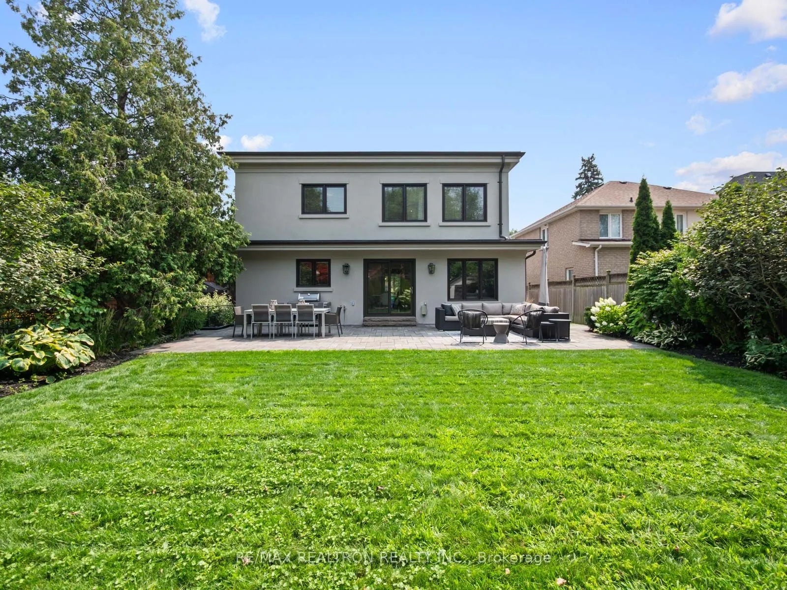 18 Corwin Crescent