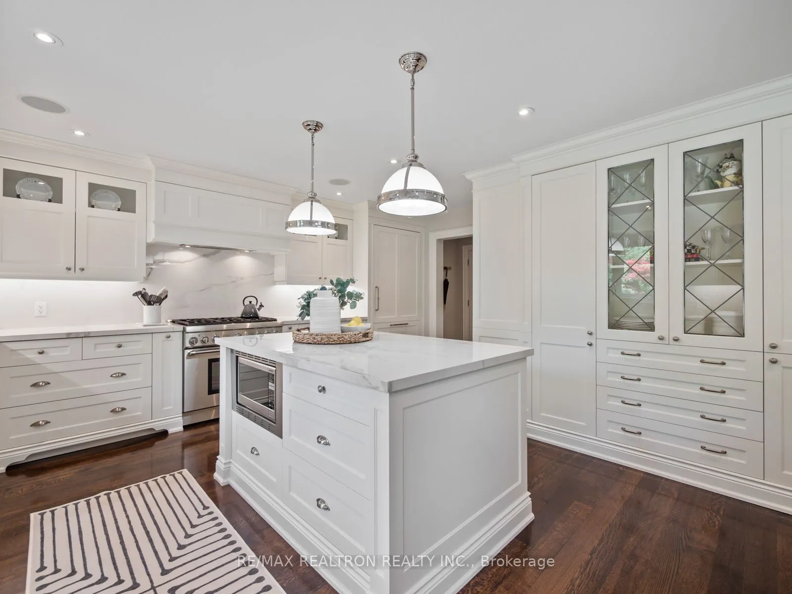 18 Corwin Crescent