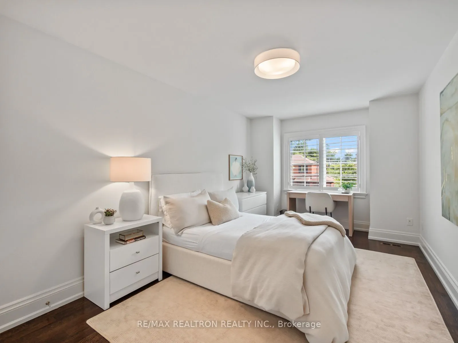 18 Corwin Crescent
