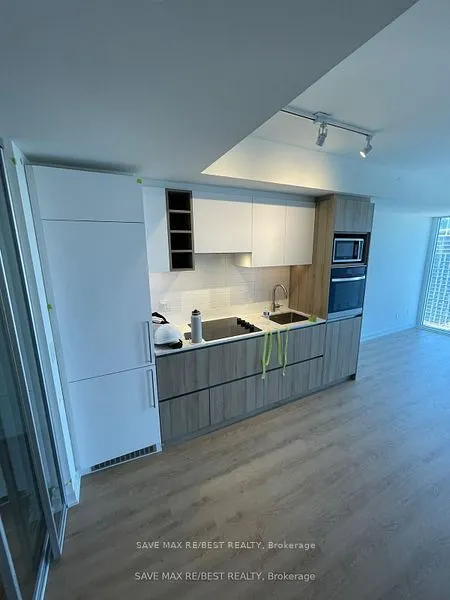 319 Jarvis Street, #3807