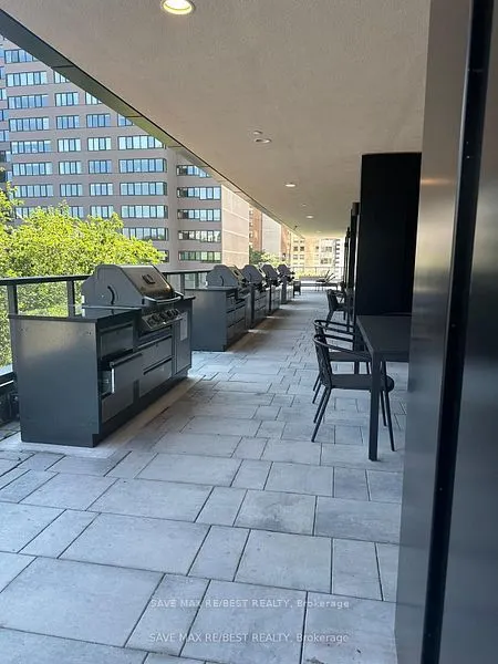 319 Jarvis Street, #3807