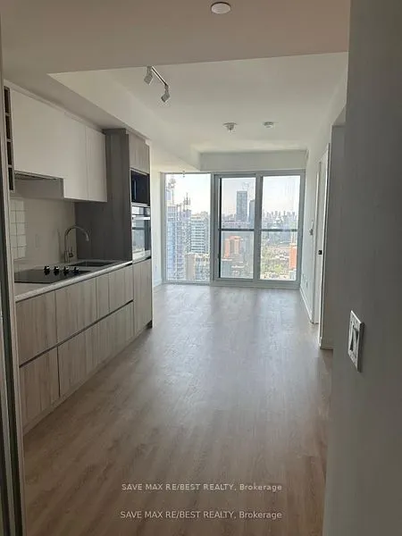 319 Jarvis Street, #3807