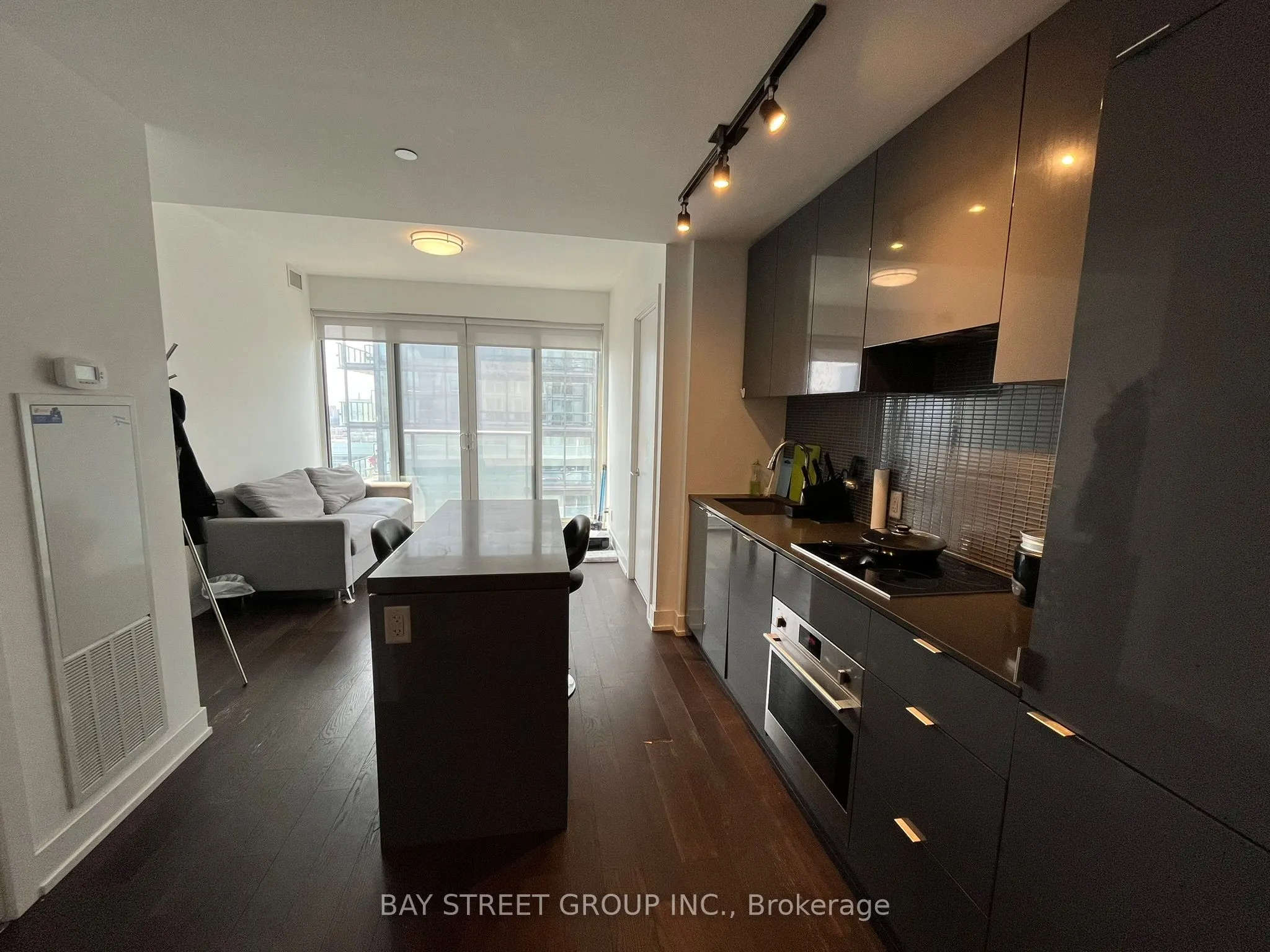 7 Grenville Street, #3401
