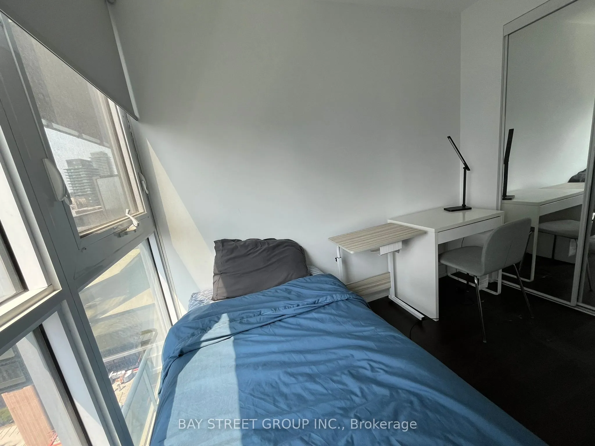 7 Grenville Street, #3401