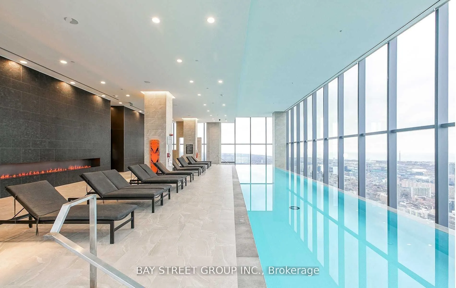 7 Grenville Street, #3401