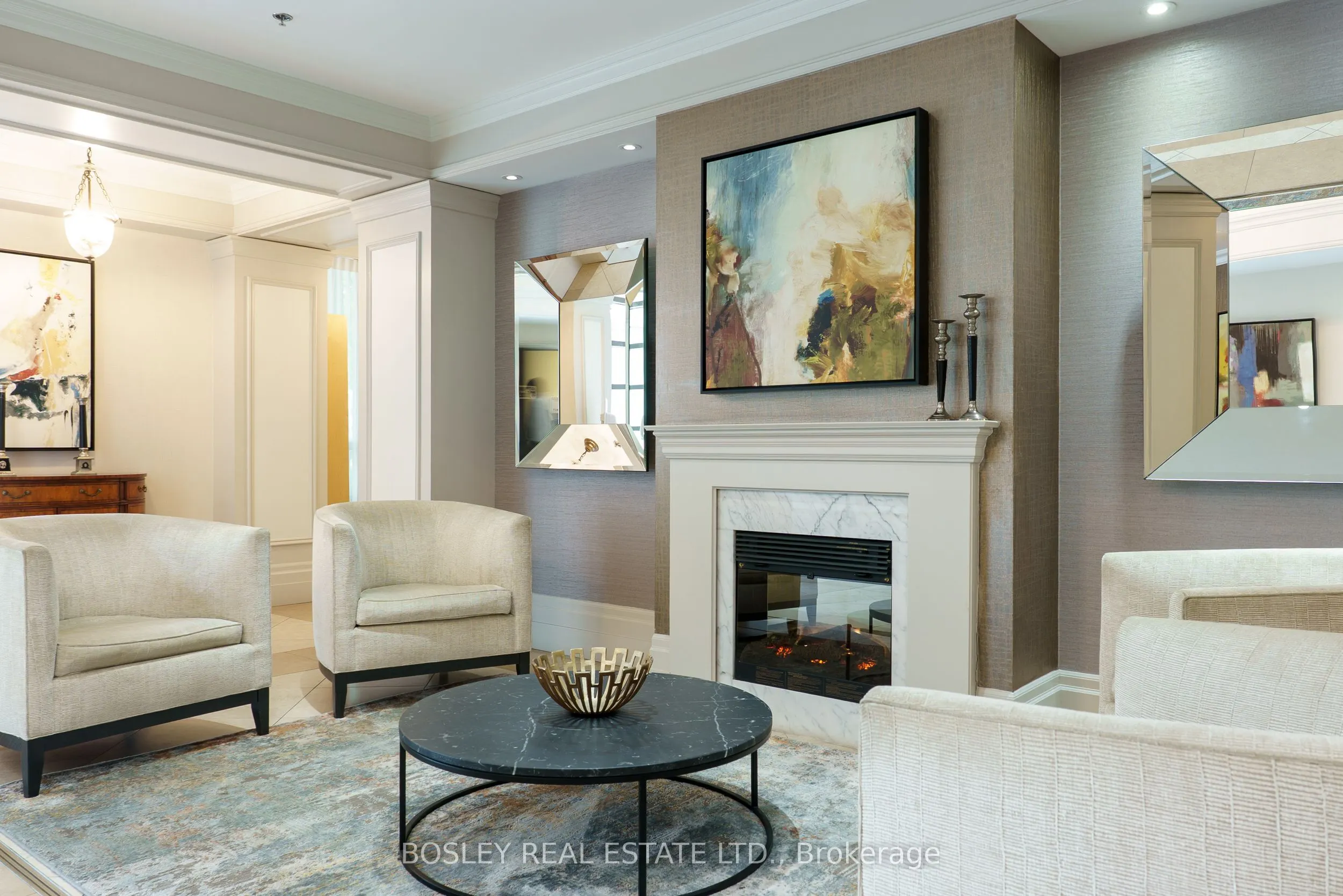 205 The Donway W, #715