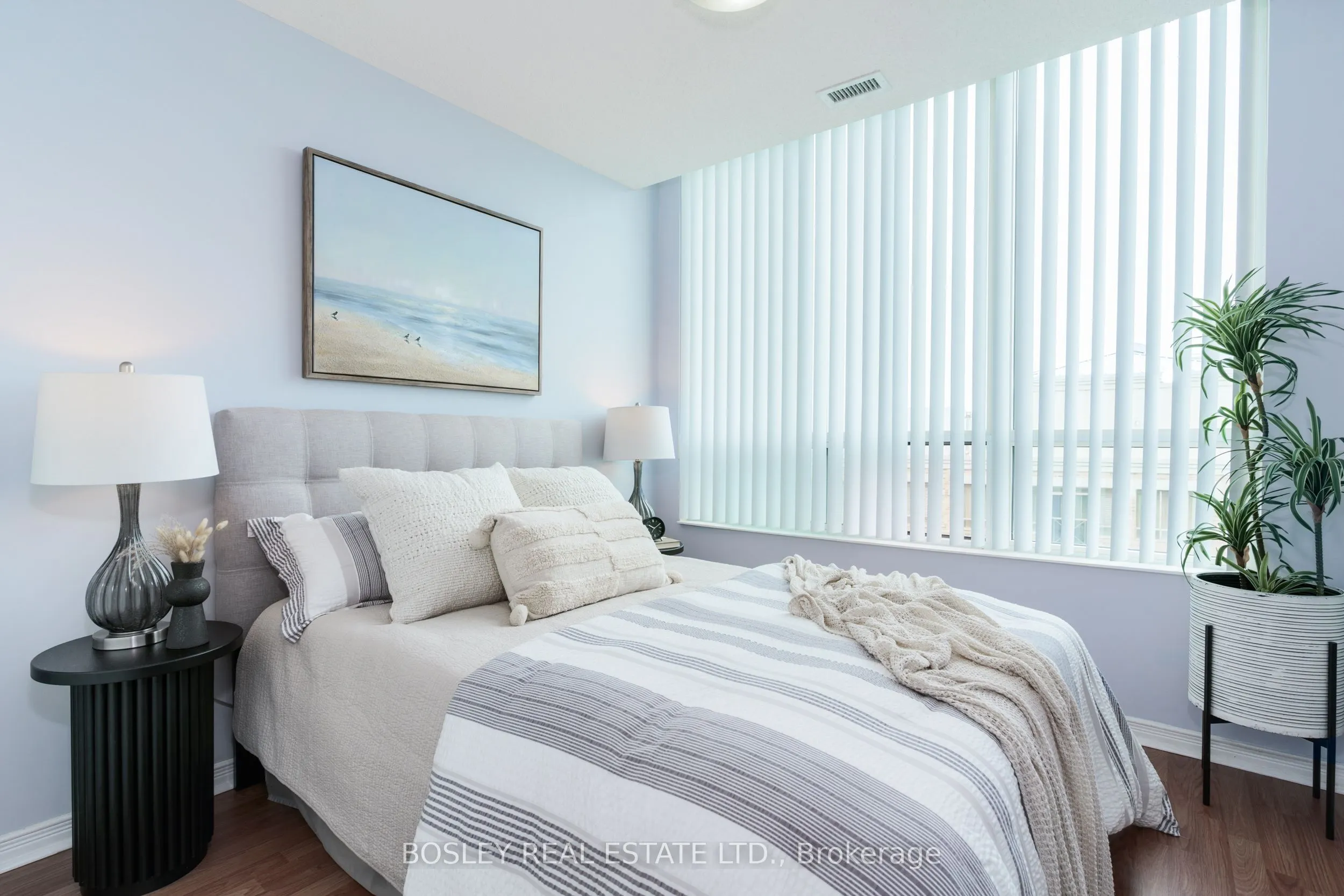 205 The Donway W, #715