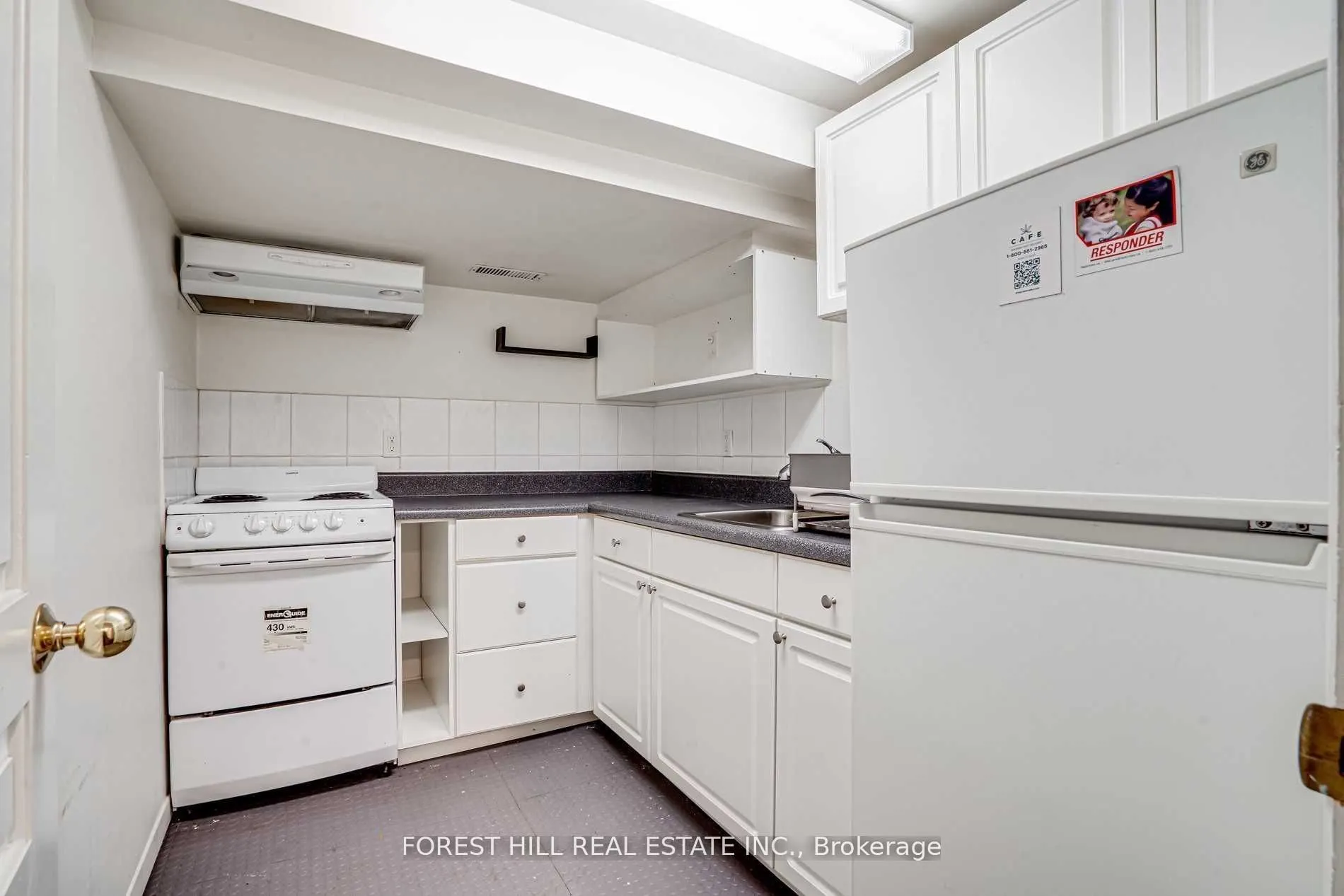 9 Coulson Avenue, #Lower
