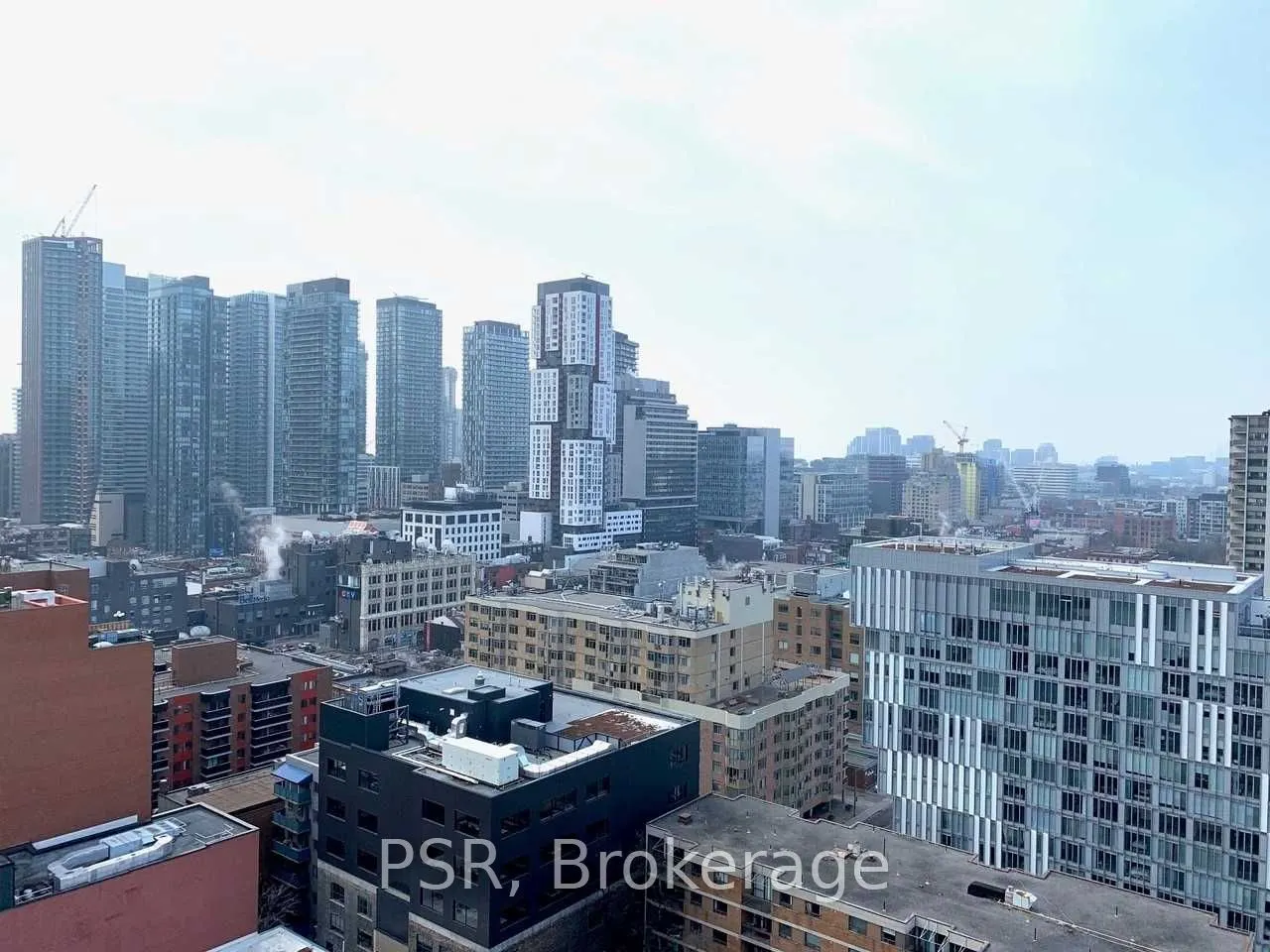 210 Simcoe Street, #1904