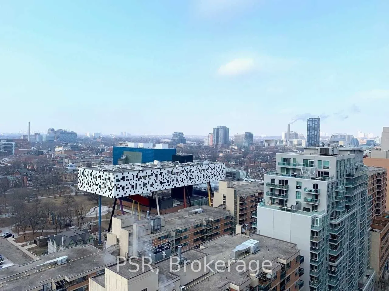 210 Simcoe Street, #1904