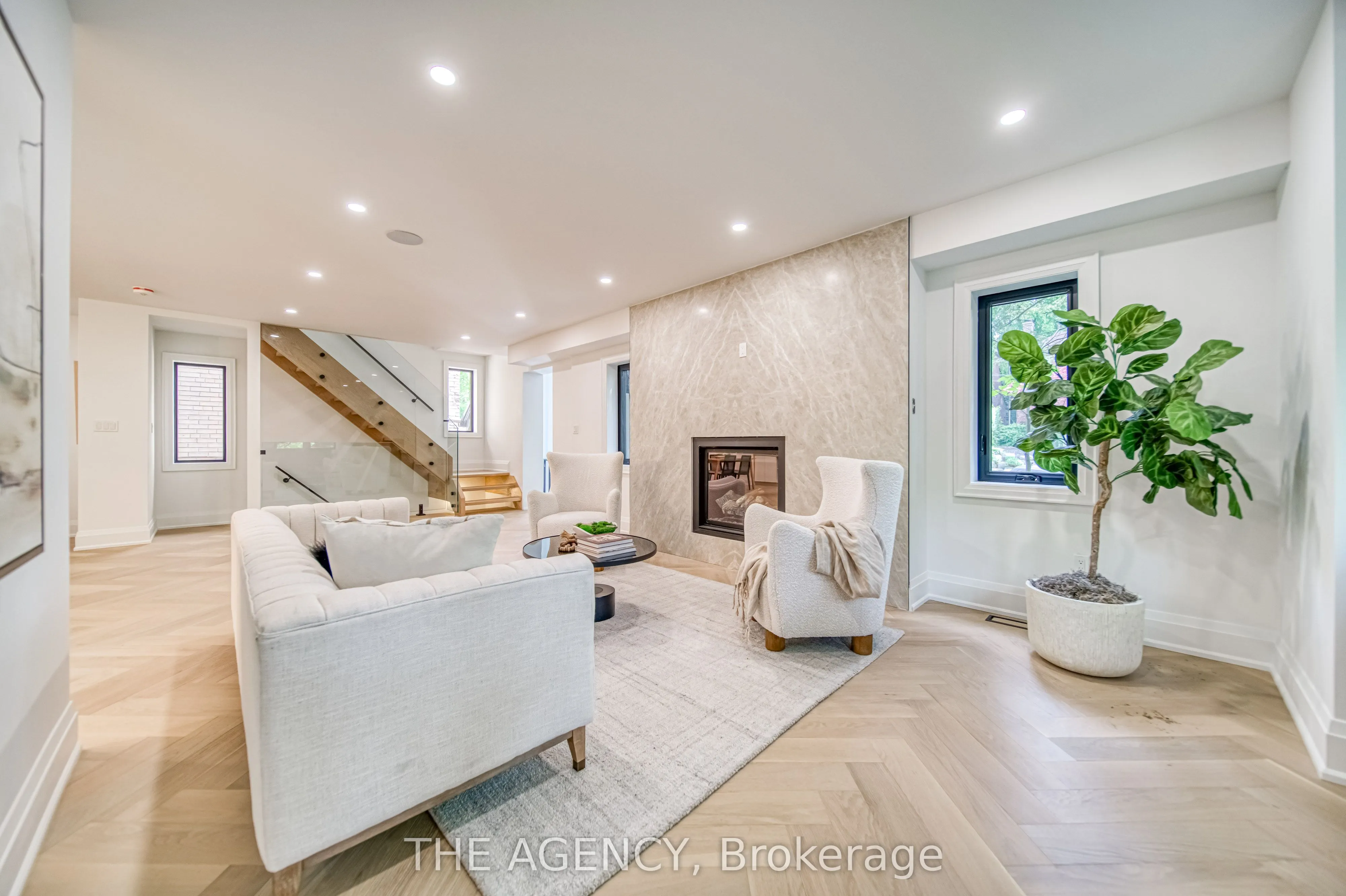 16 Duncannon Drive