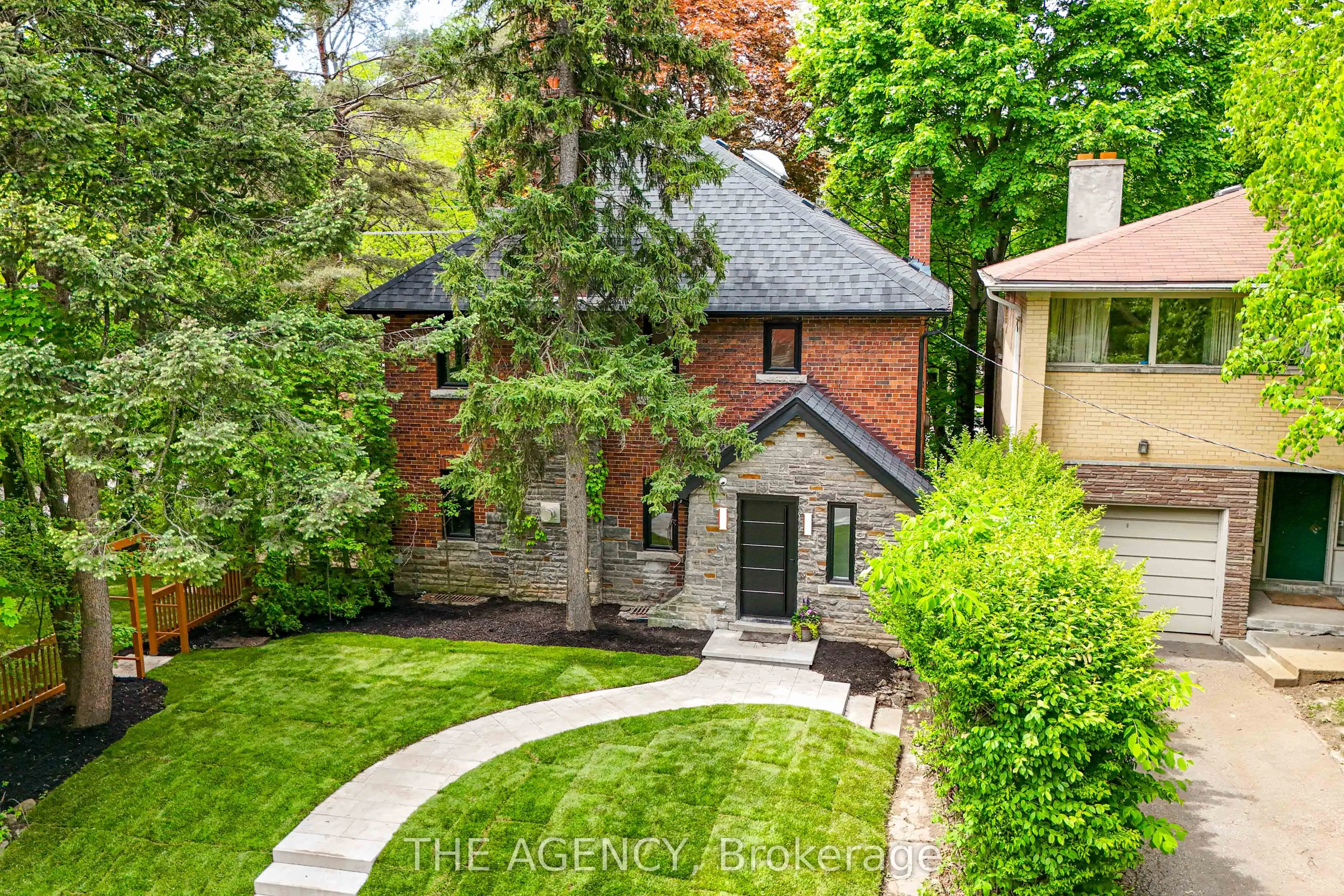 16 Duncannon Drive