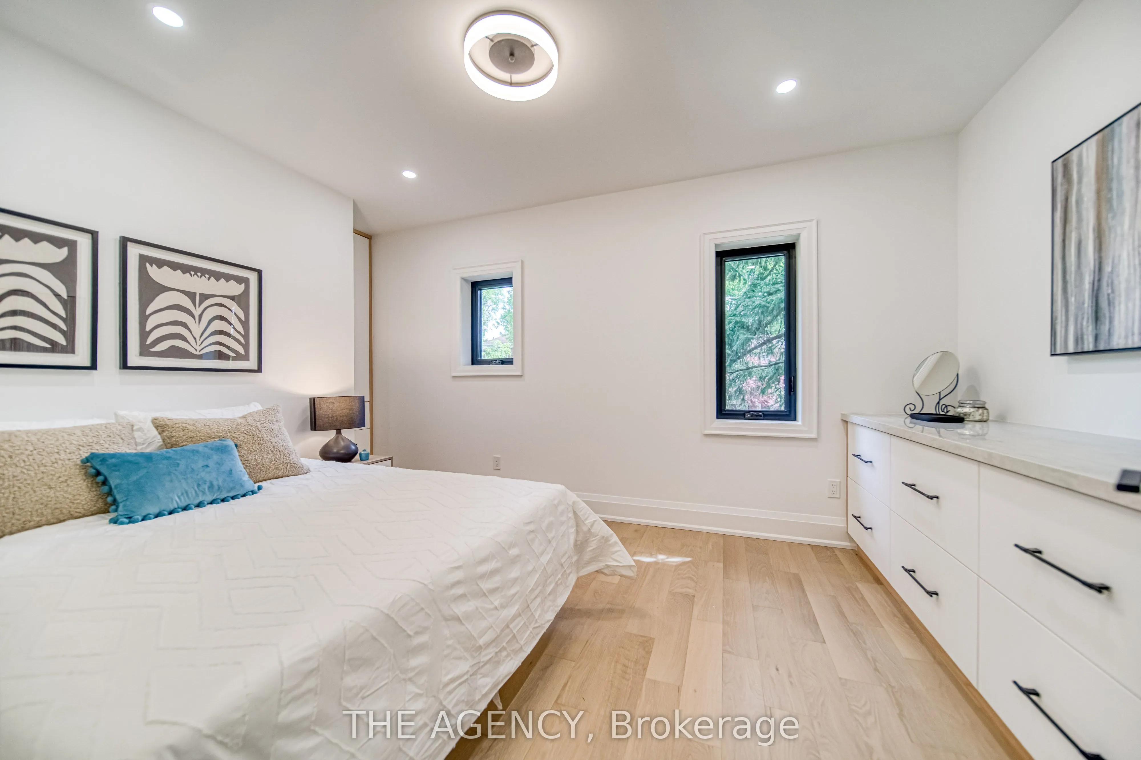 16 Duncannon Drive