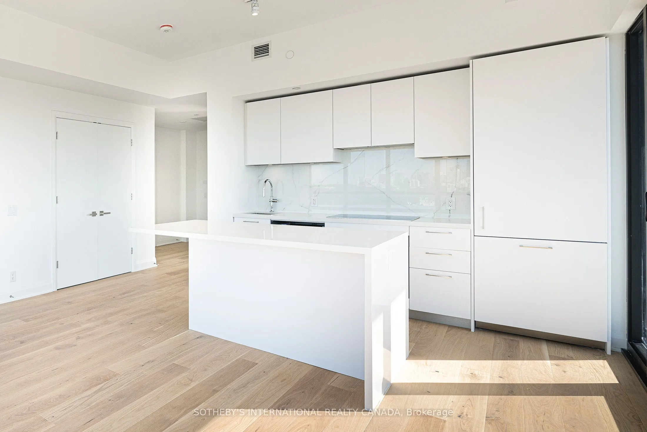 33 Frederick Todd Way, #1501