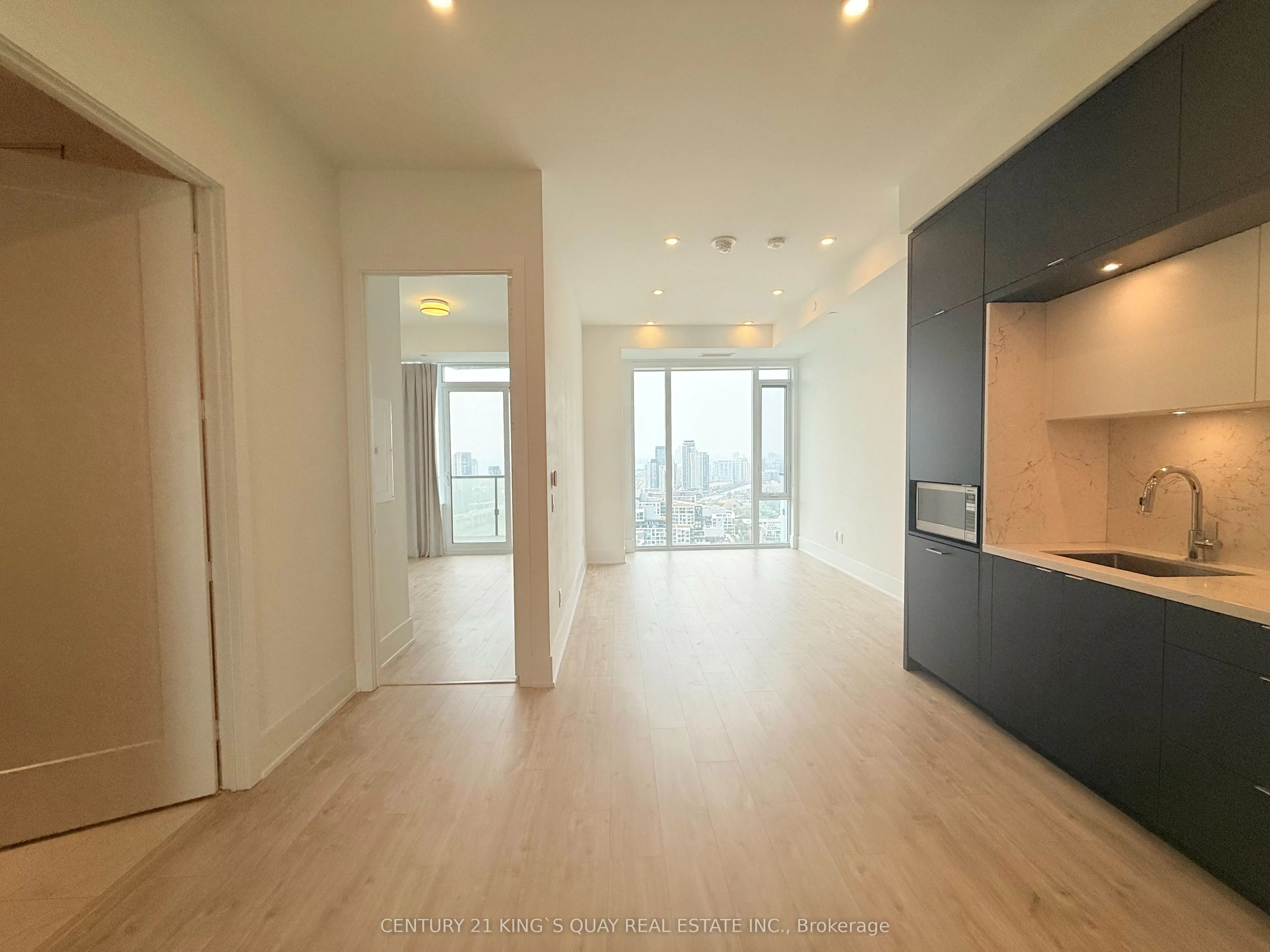 470 Front Street W, #2703