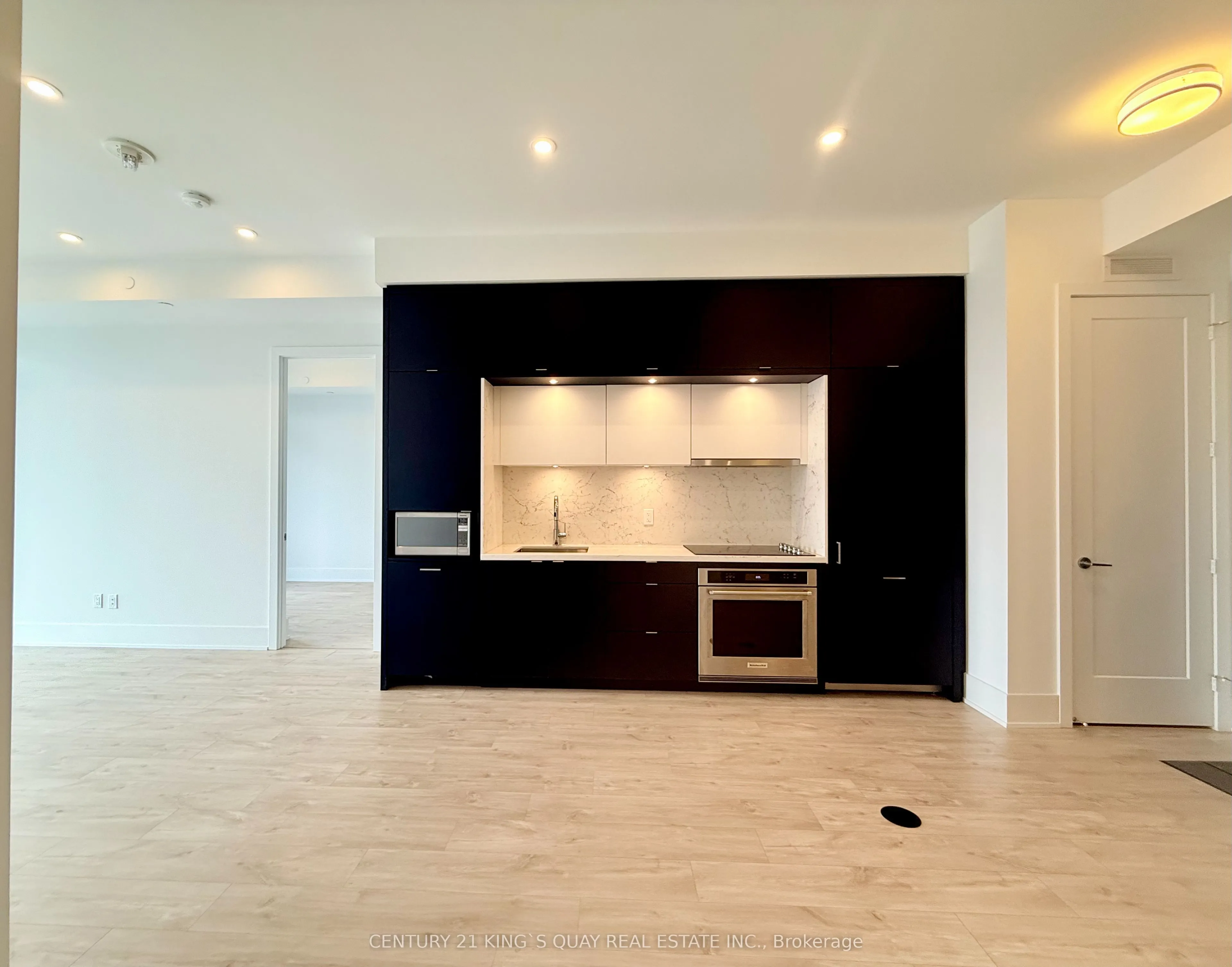 470 Front Street W, #2703