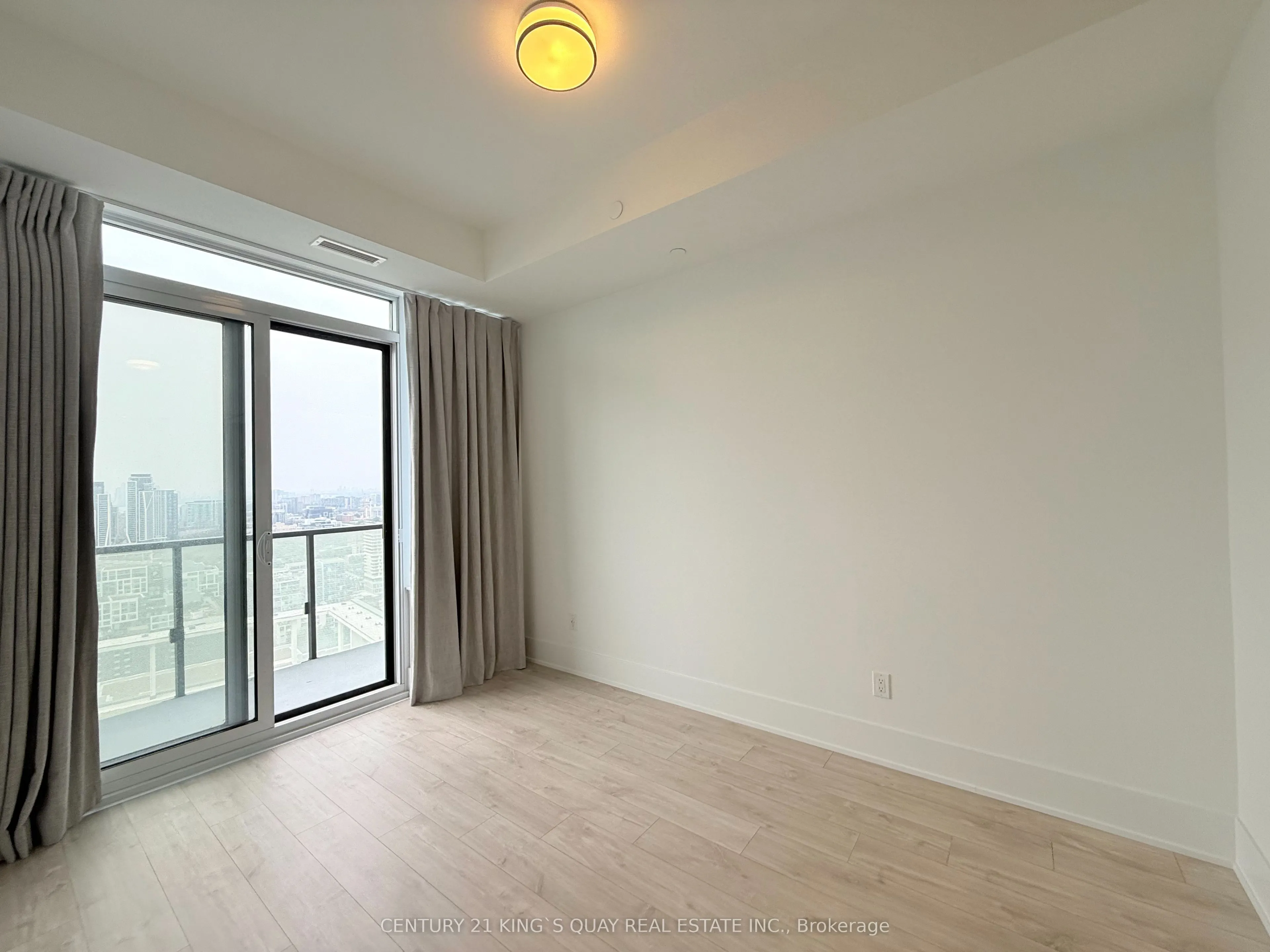 470 Front Street W, #2703