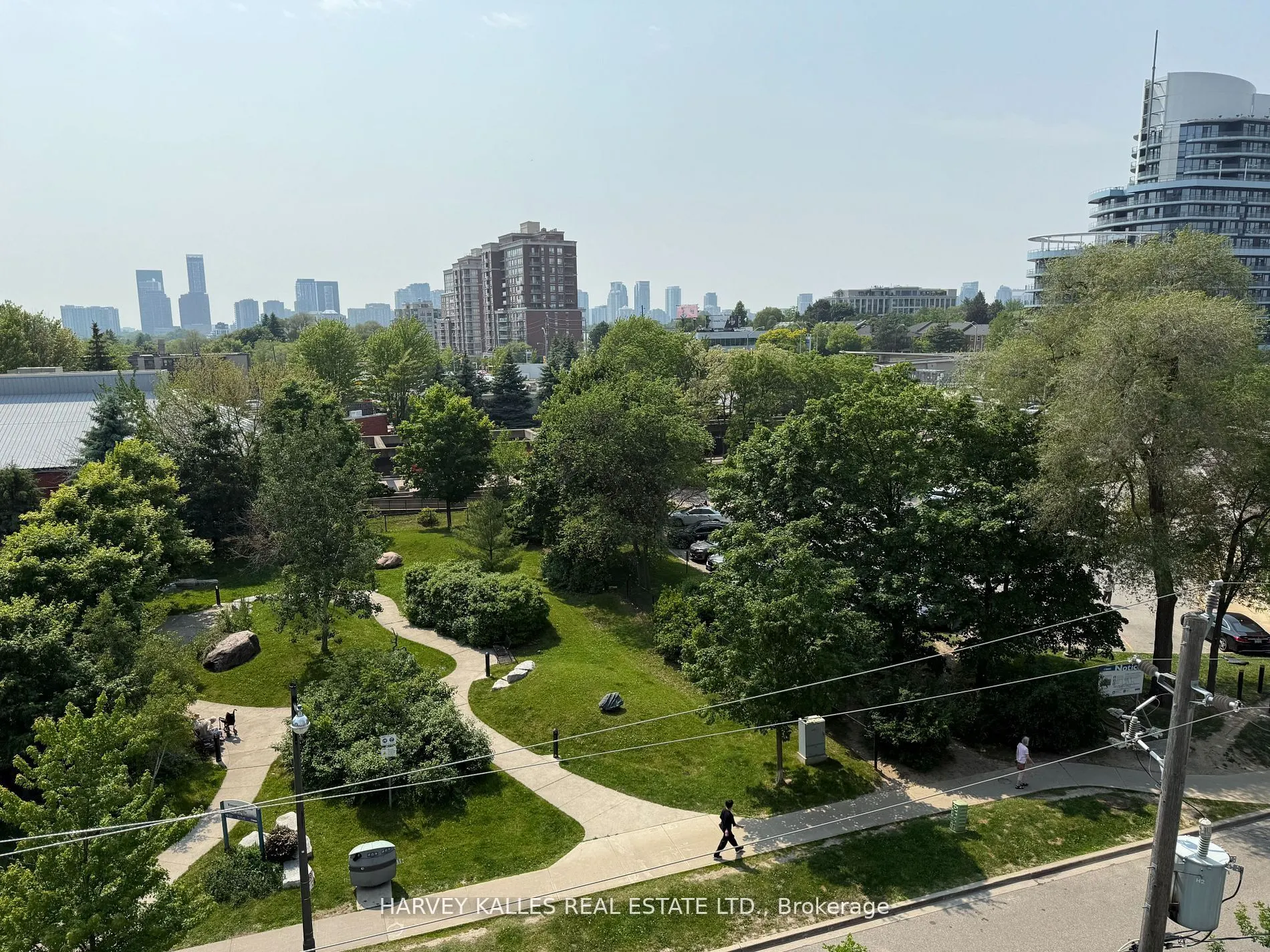 7 Kenaston Gardens, #509