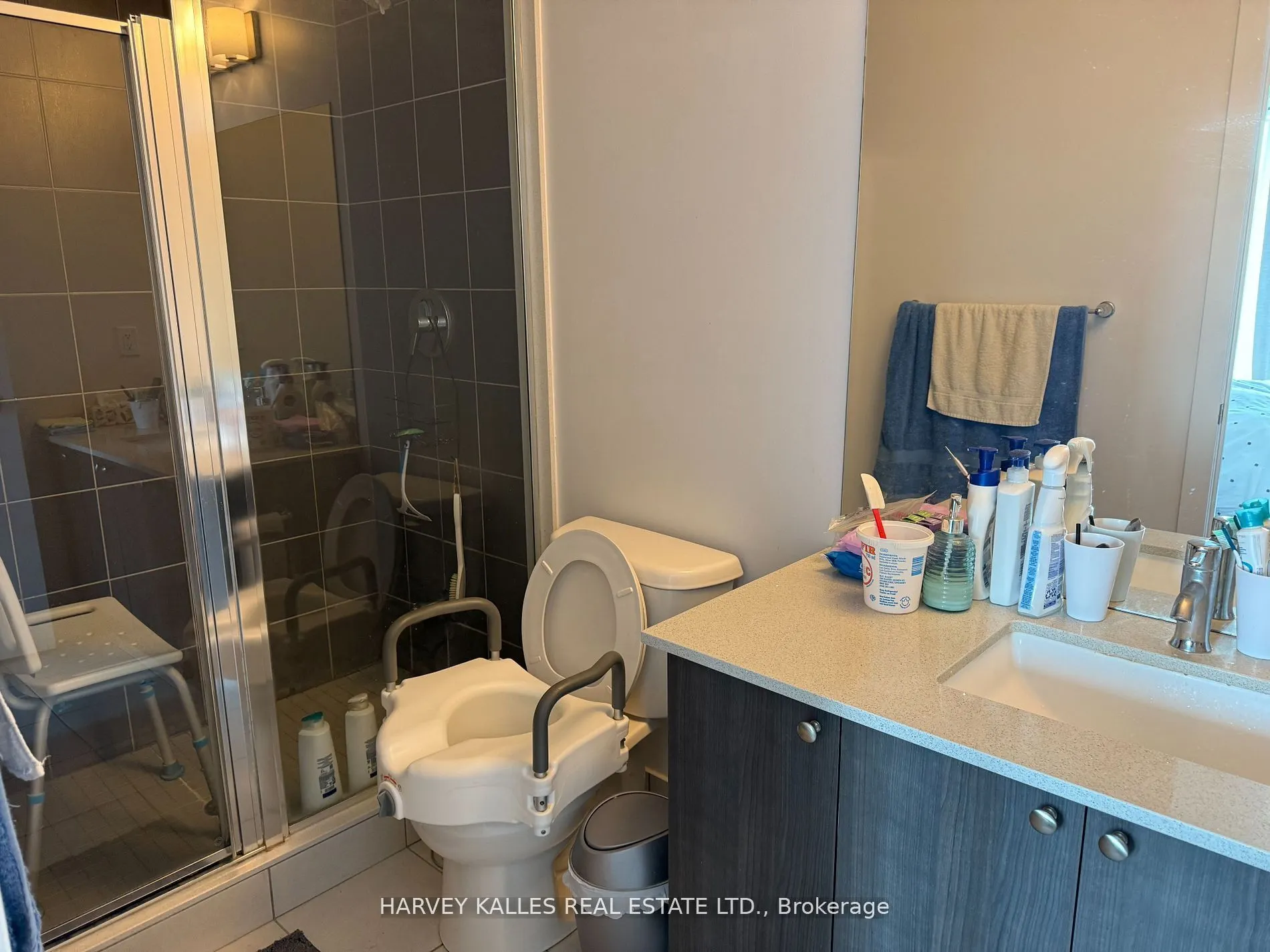 7 Kenaston Gardens, #509