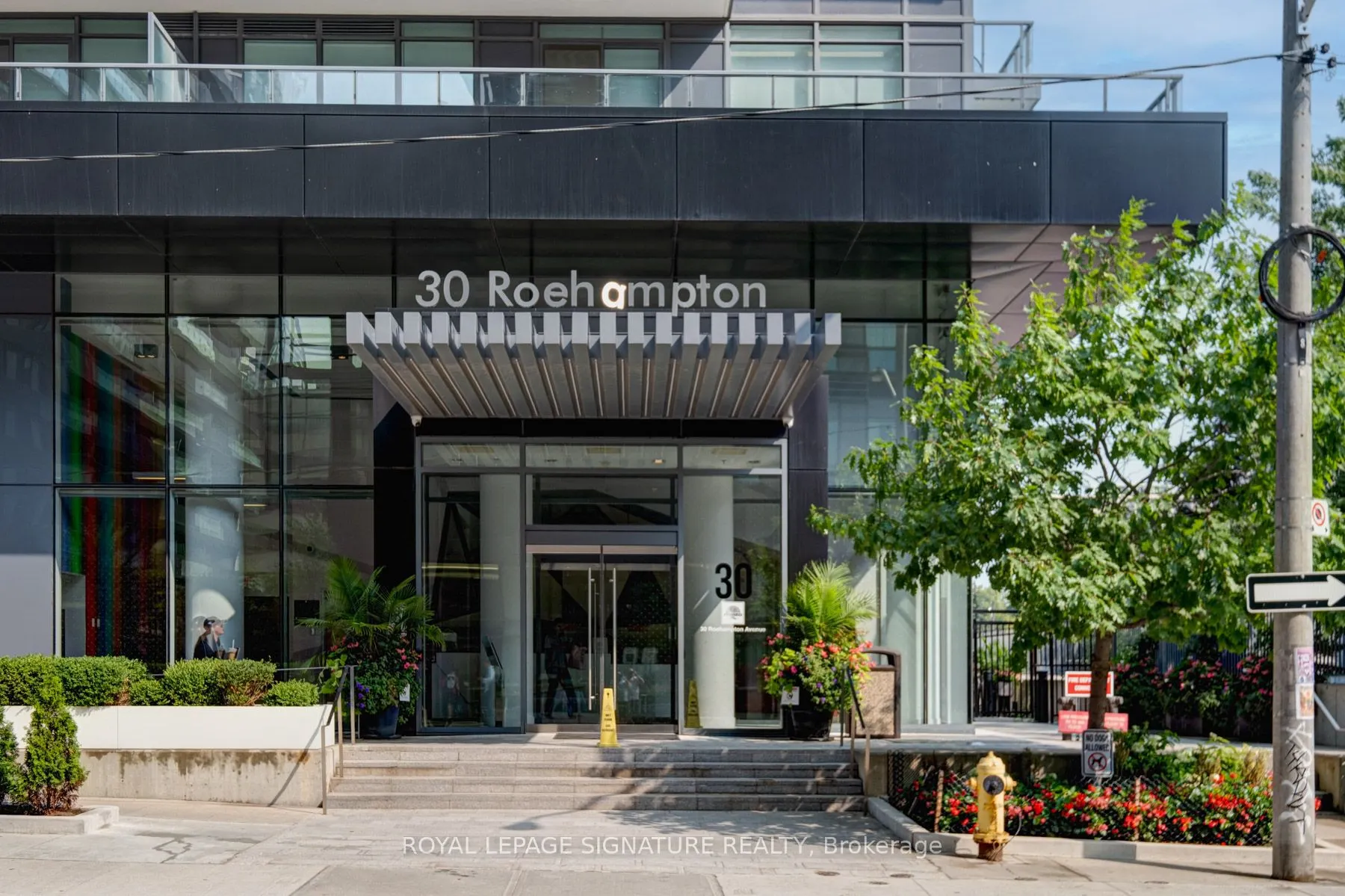 30 Roehampton Avenue, #906