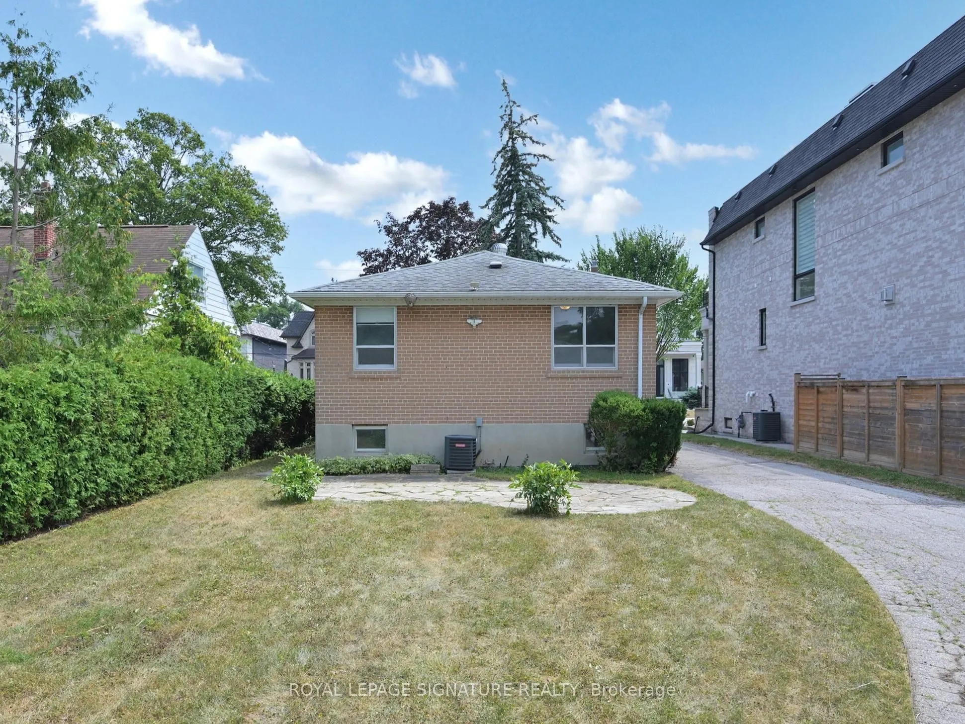 82 Northwood Drive