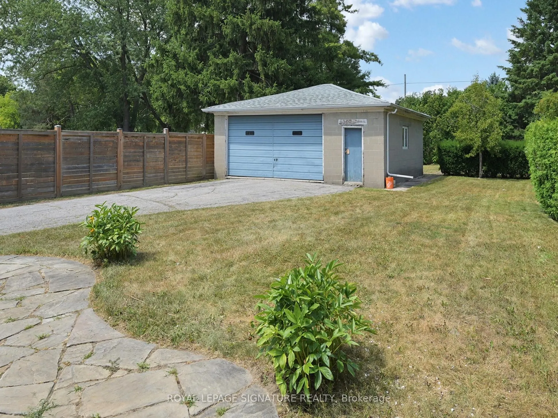 82 Northwood Drive