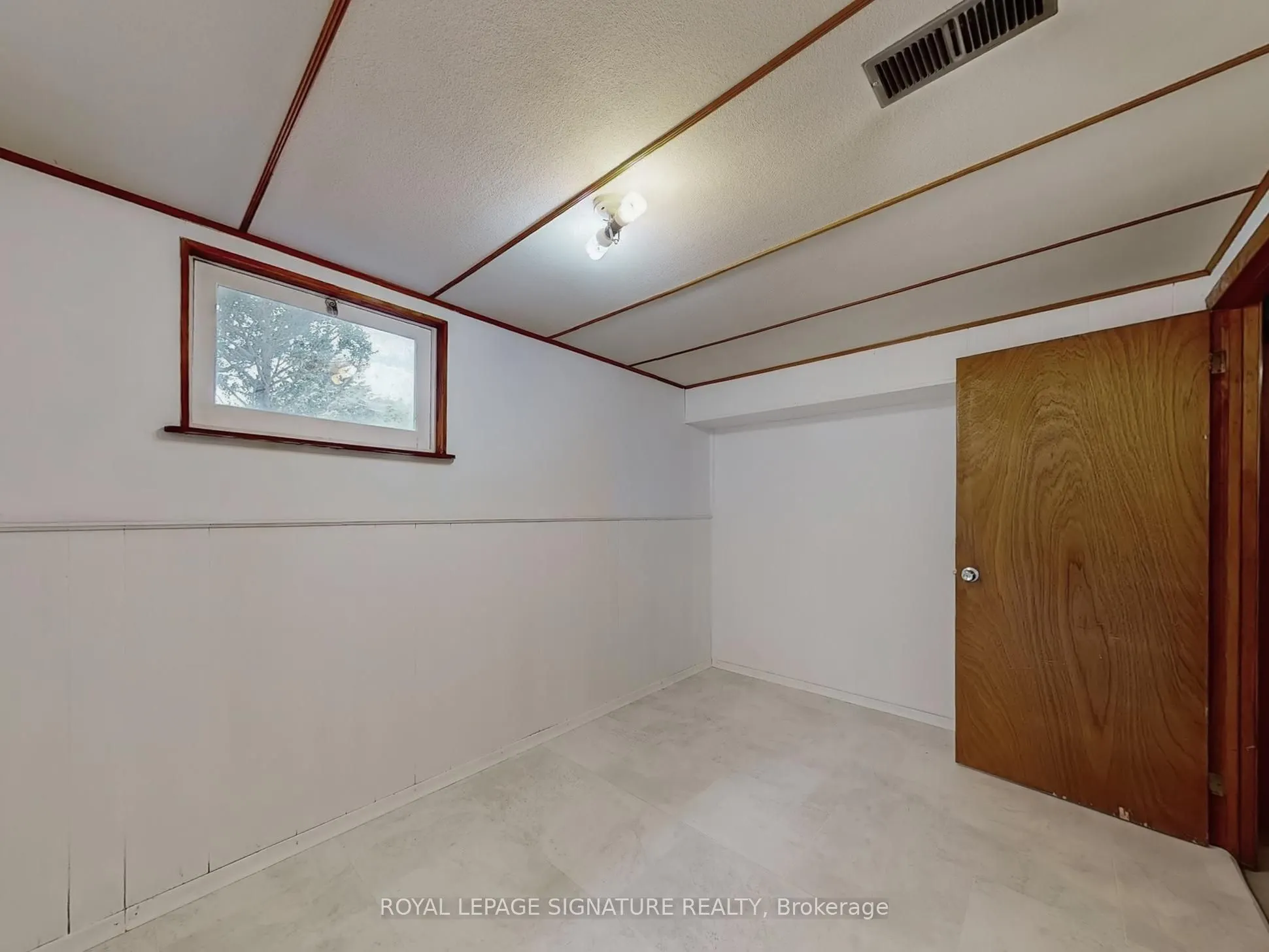 82 Northwood Drive
