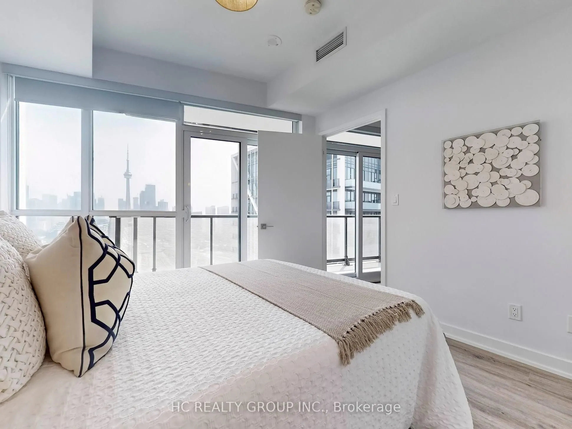 50 Ordnance Street, #2711