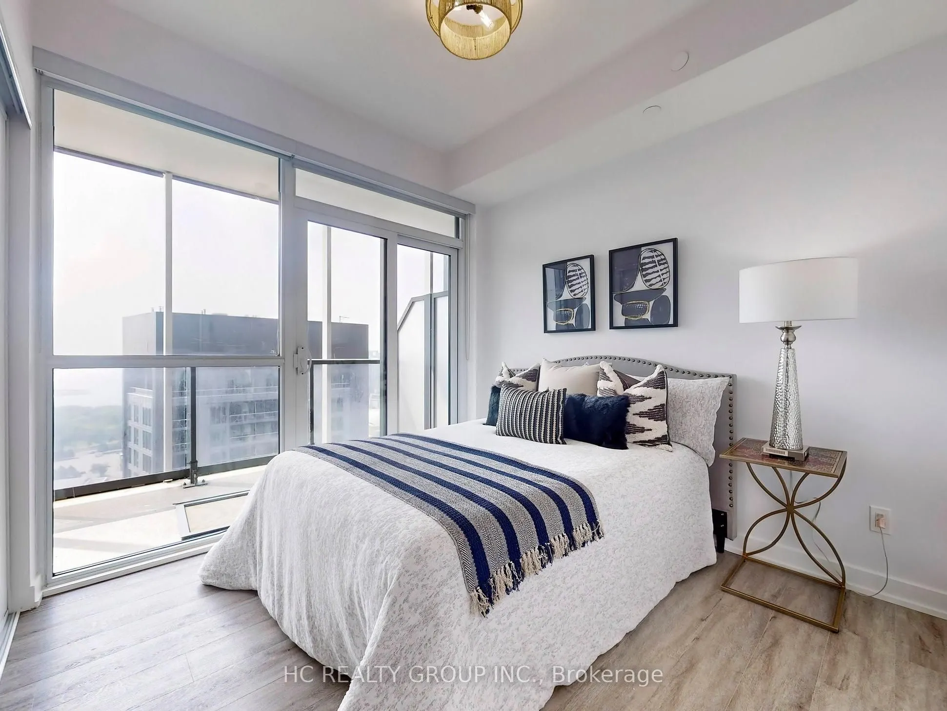 50 Ordnance Street, #2711