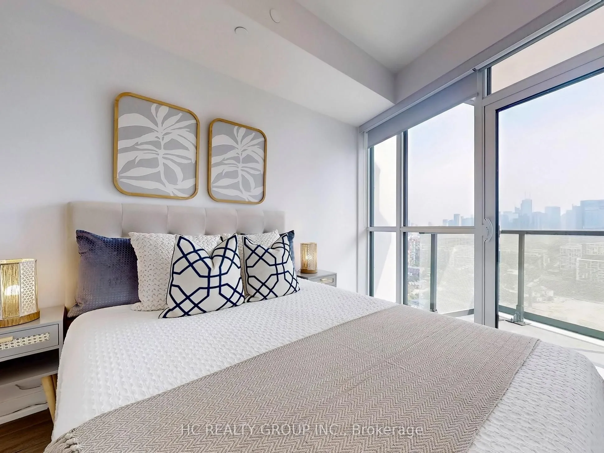 50 Ordnance Street, #2711