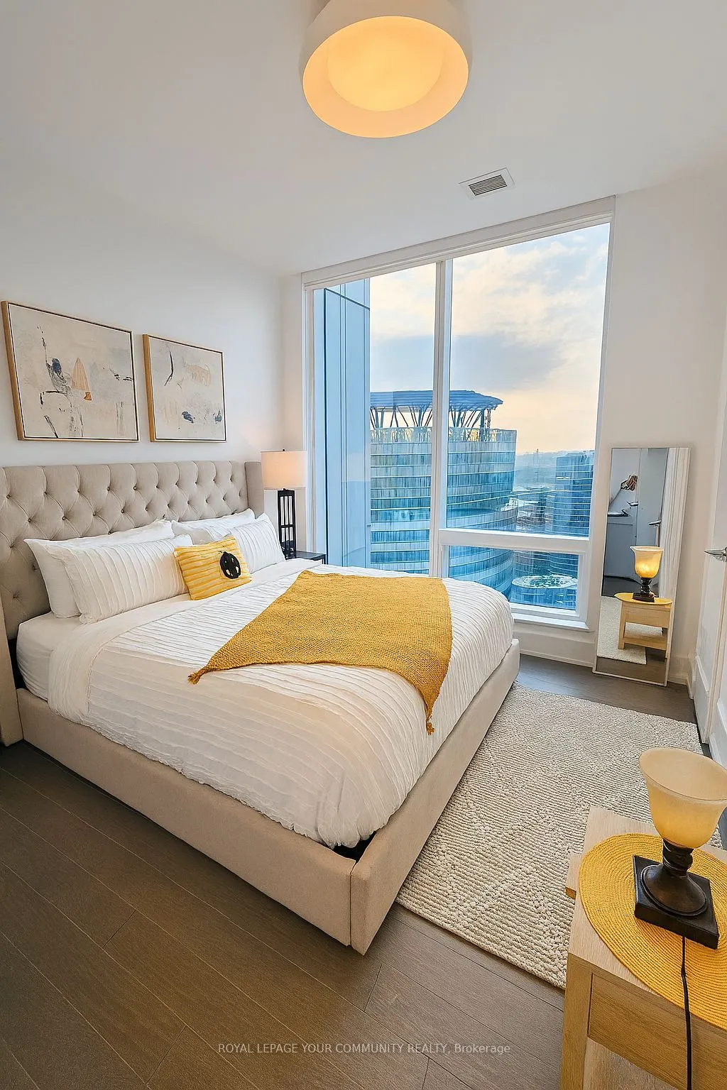 10 York Street, #6503