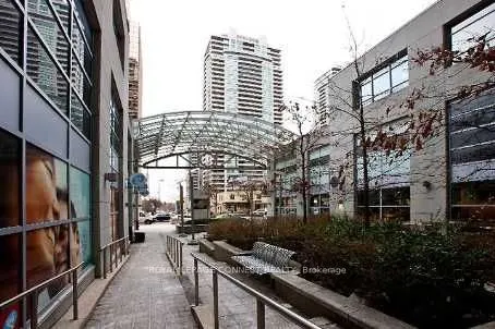 4978 Yonge Street, #511
