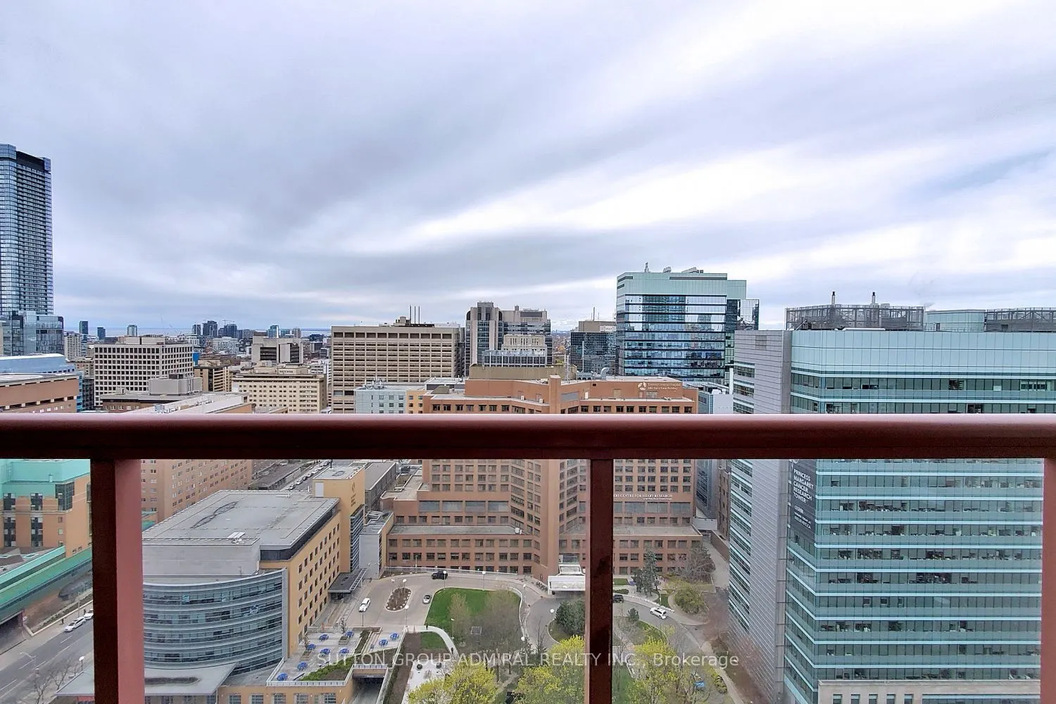 736 Bay Street, #2505