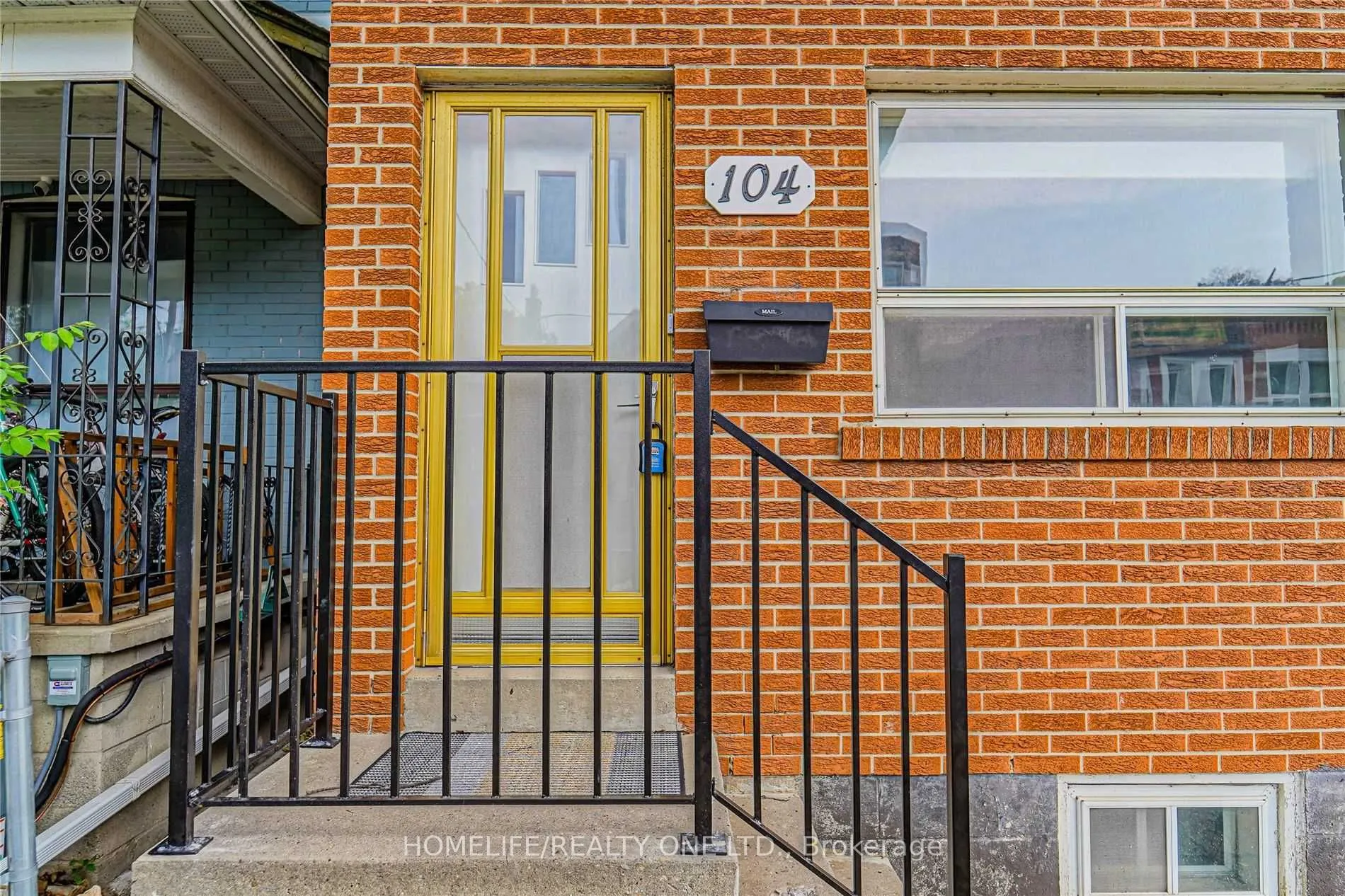 104 Benson Avenue, #Upper