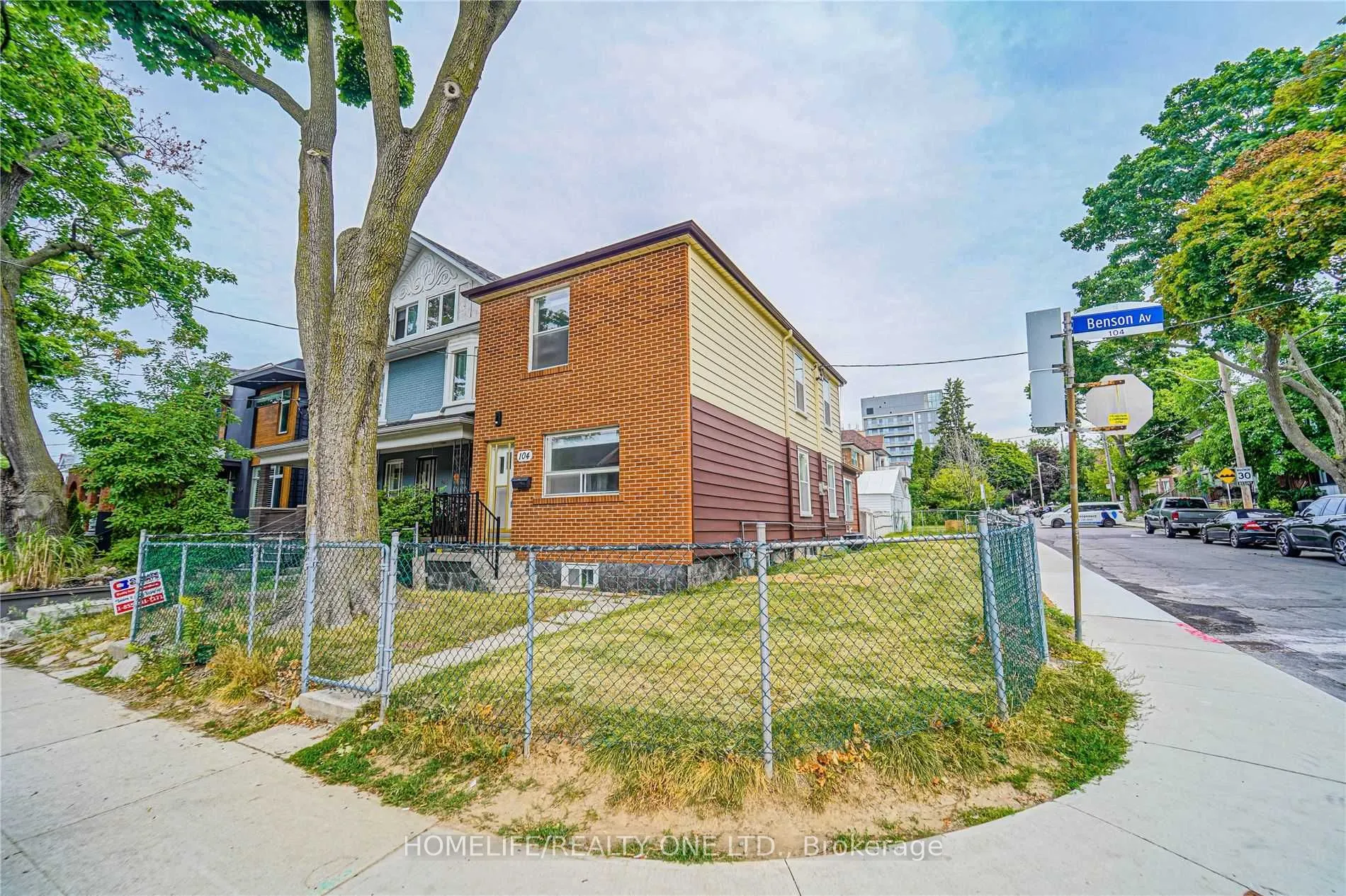 104 Benson Avenue, #Upper