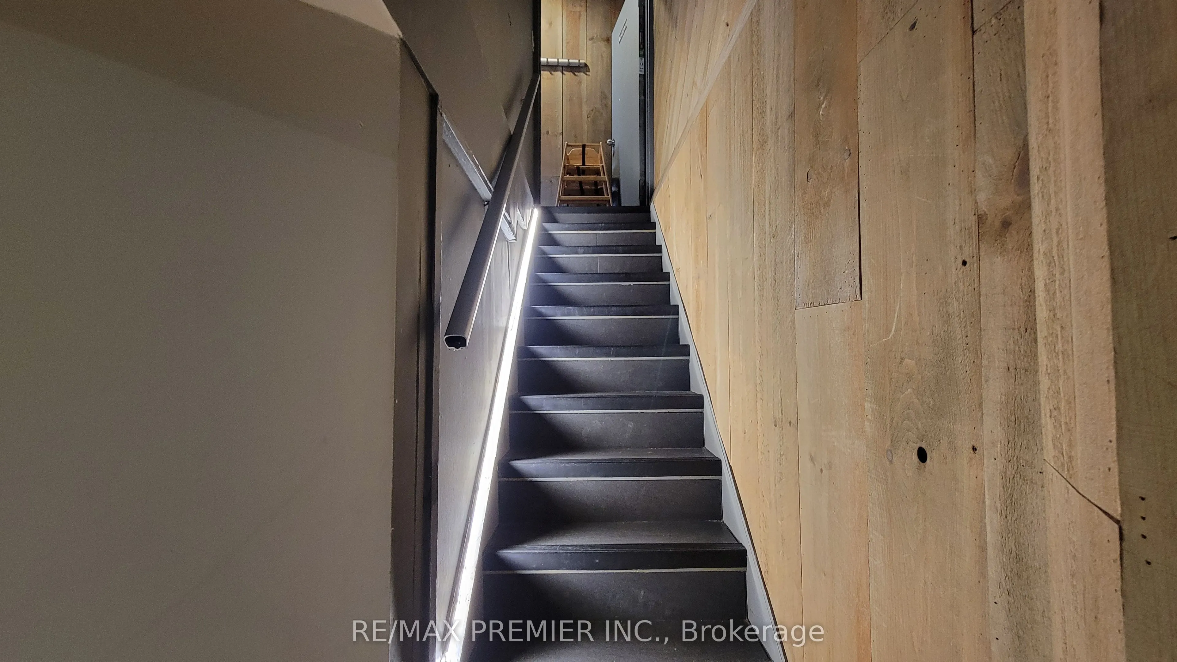 3443 Yonge Street