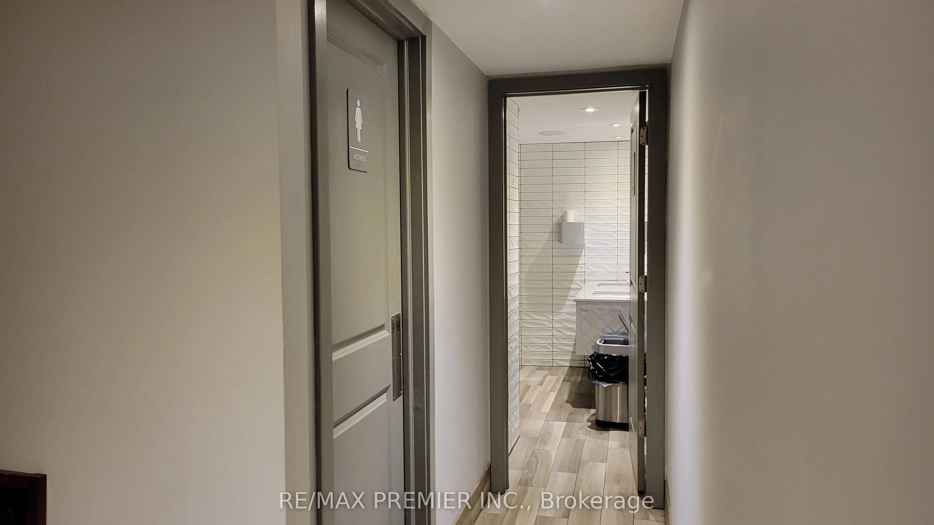 3443 Yonge Street