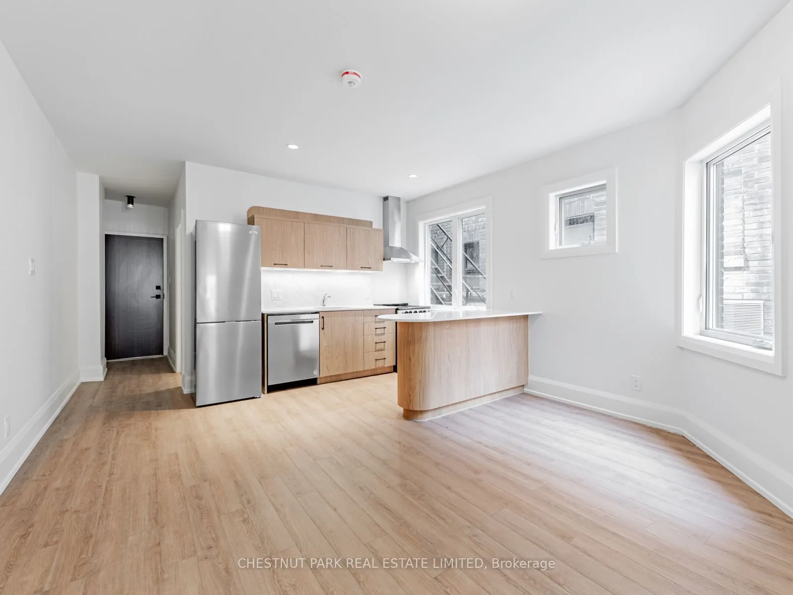 2528 Yonge Street, #1