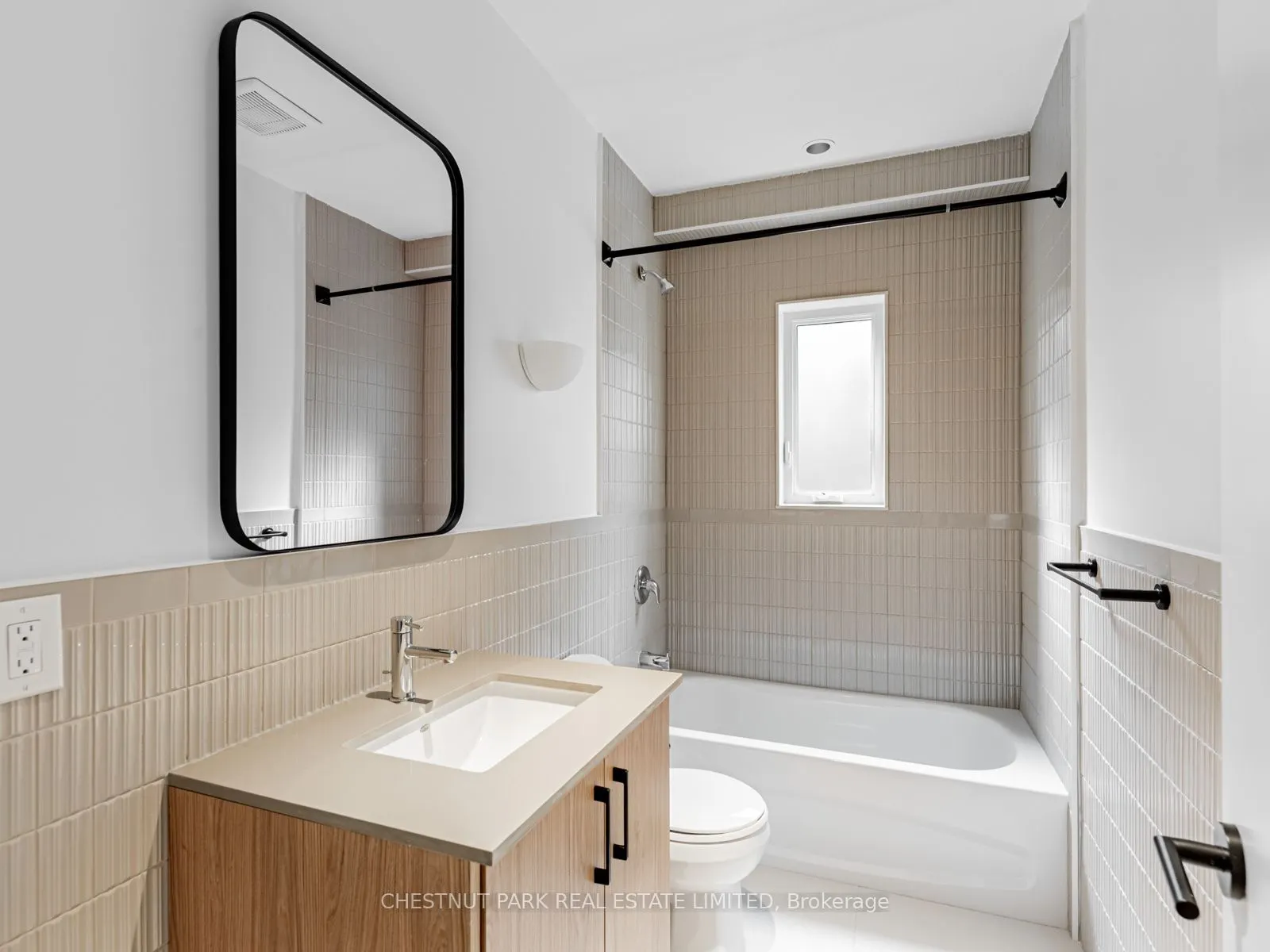 2528 Yonge Street, #2