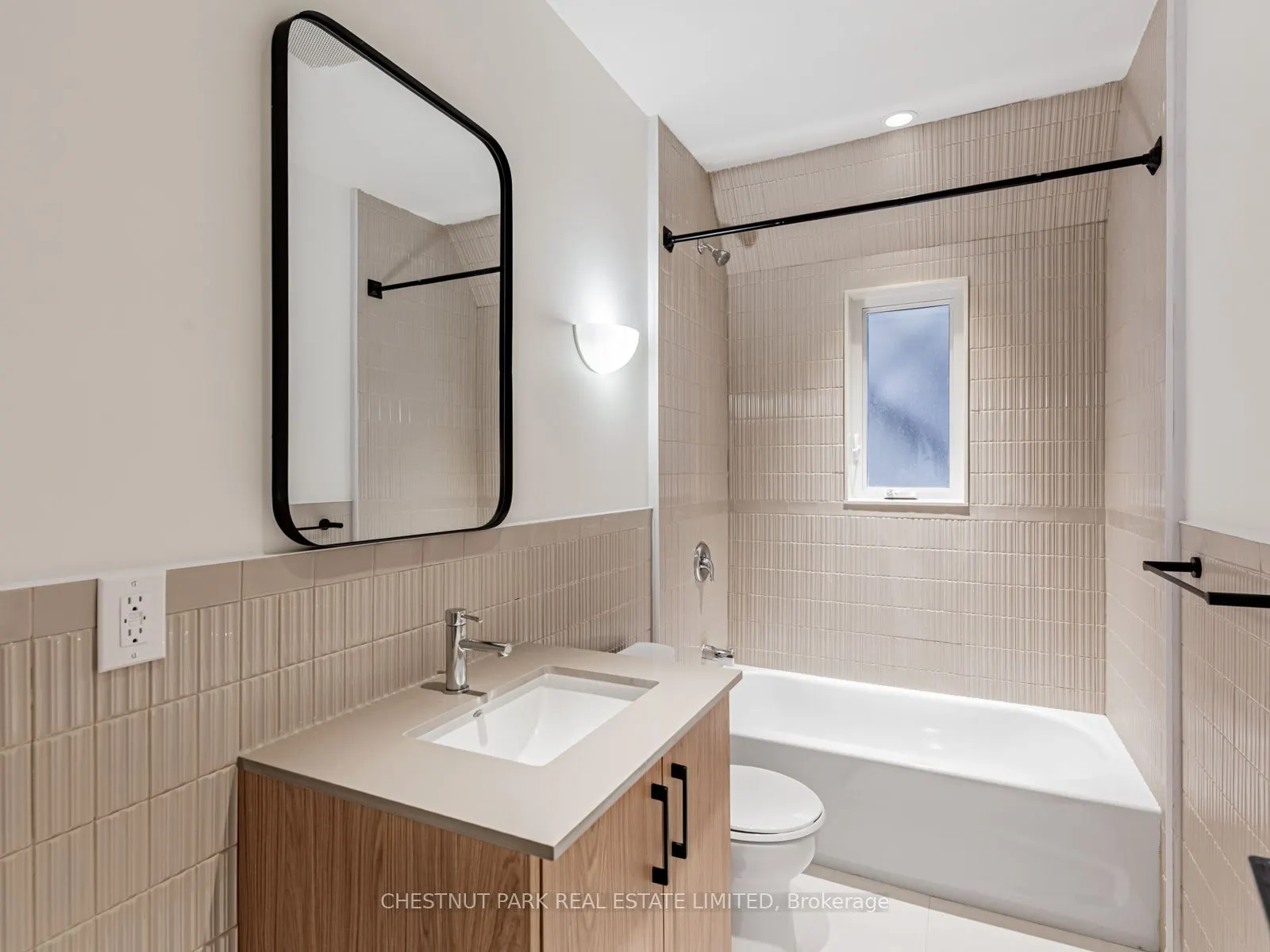 2528 Yonge Street, #2